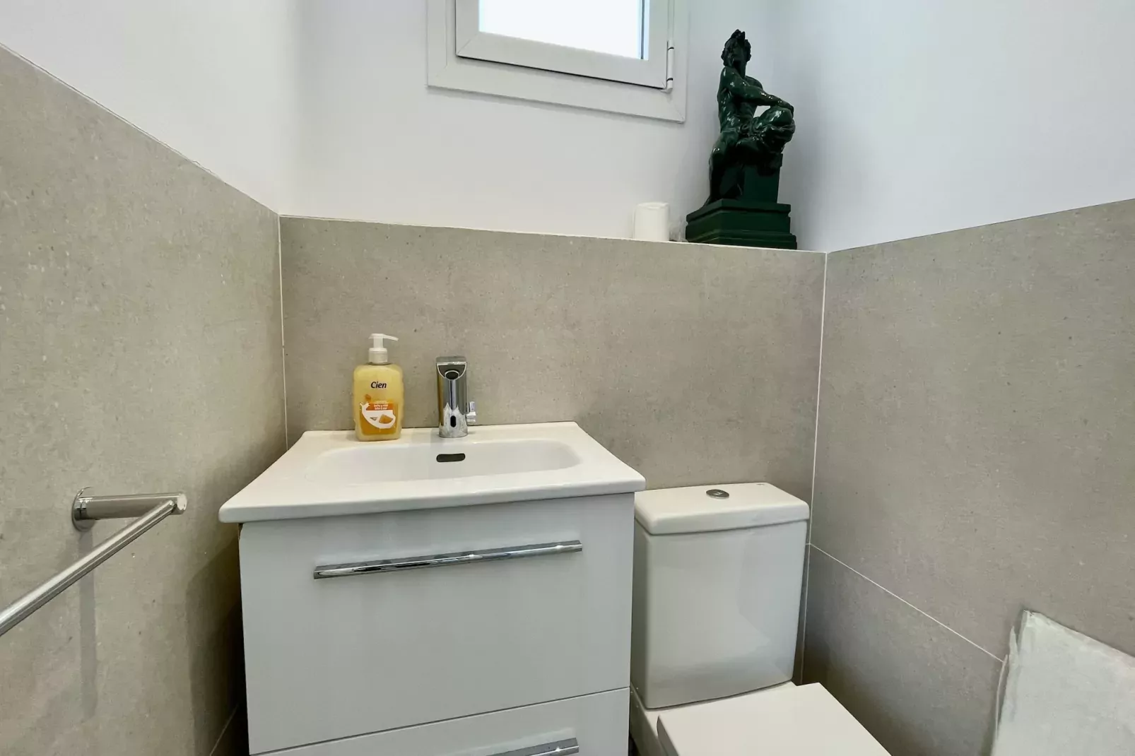CAP DE LA BARRA 61-Badkamer