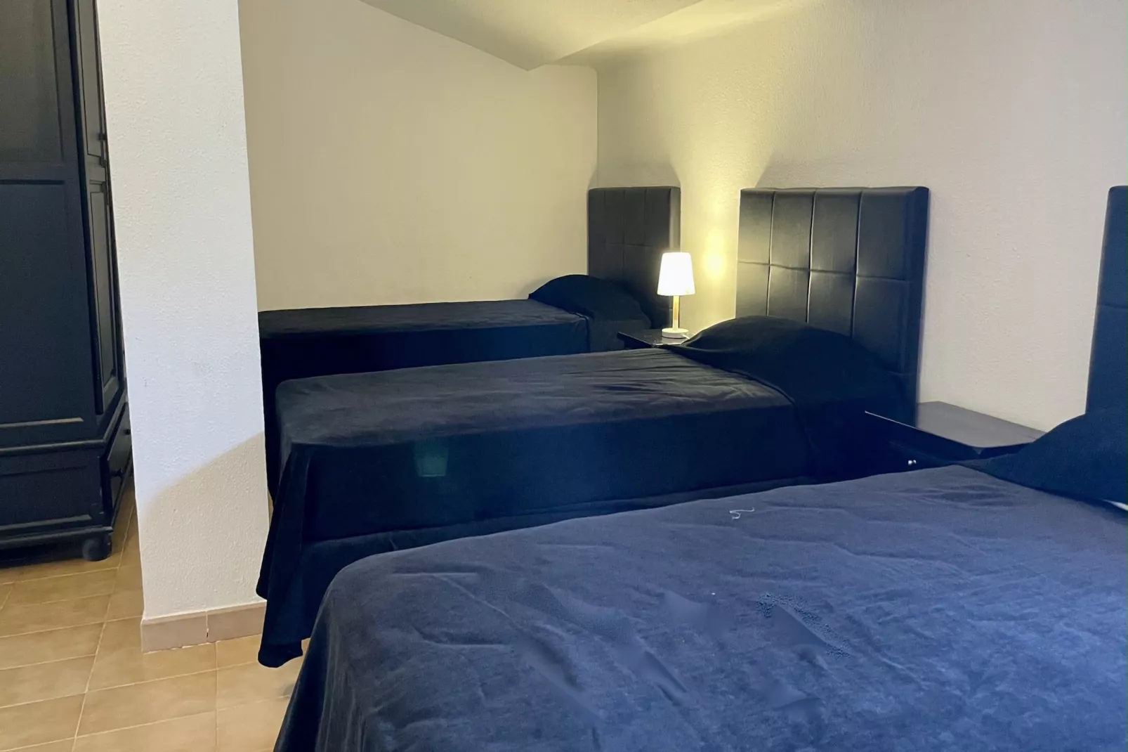 SALLES BEACH 44-Slaapkamer