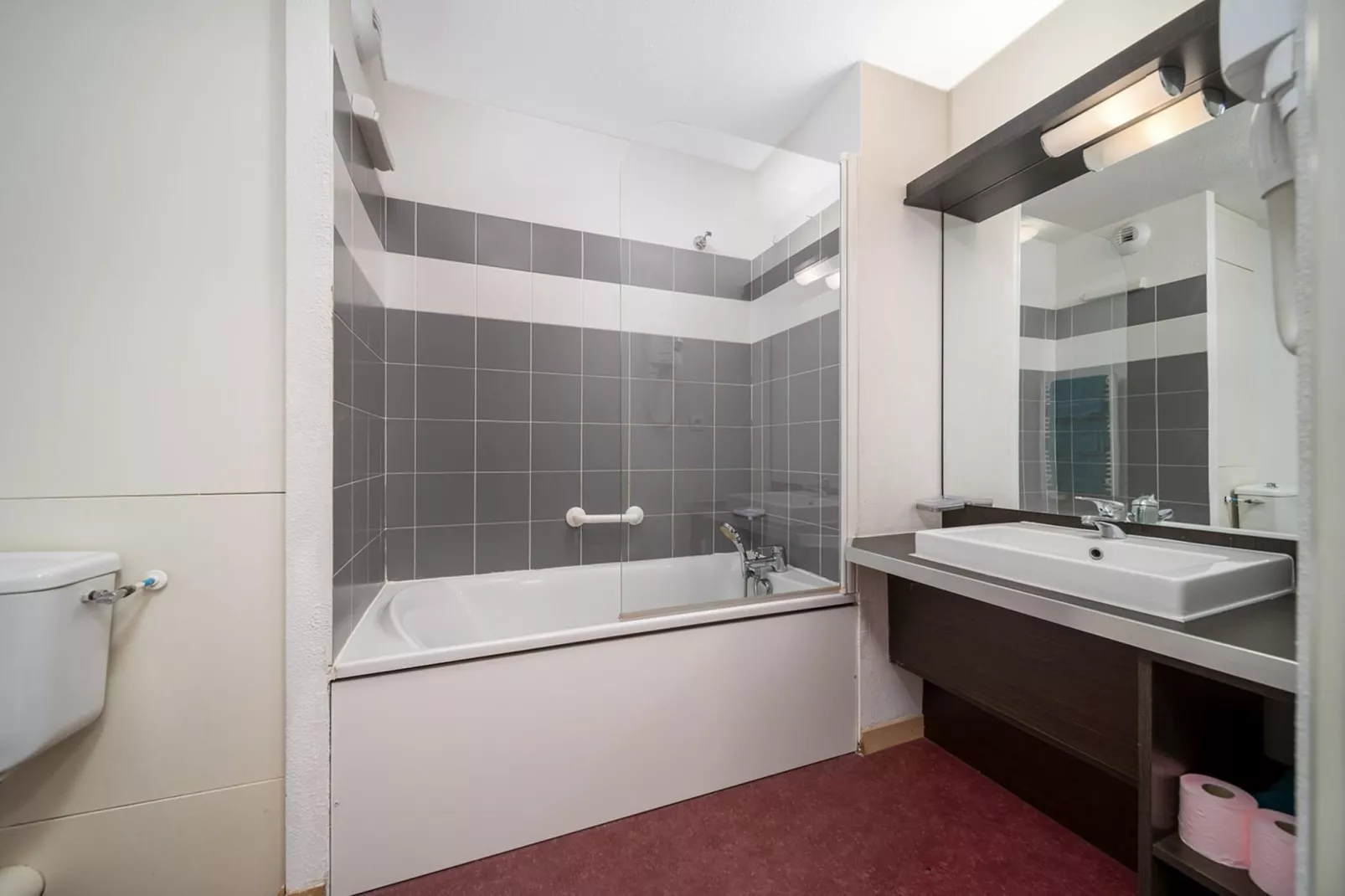 C. du Verdon N°2204 - 2P6C-Badkamer