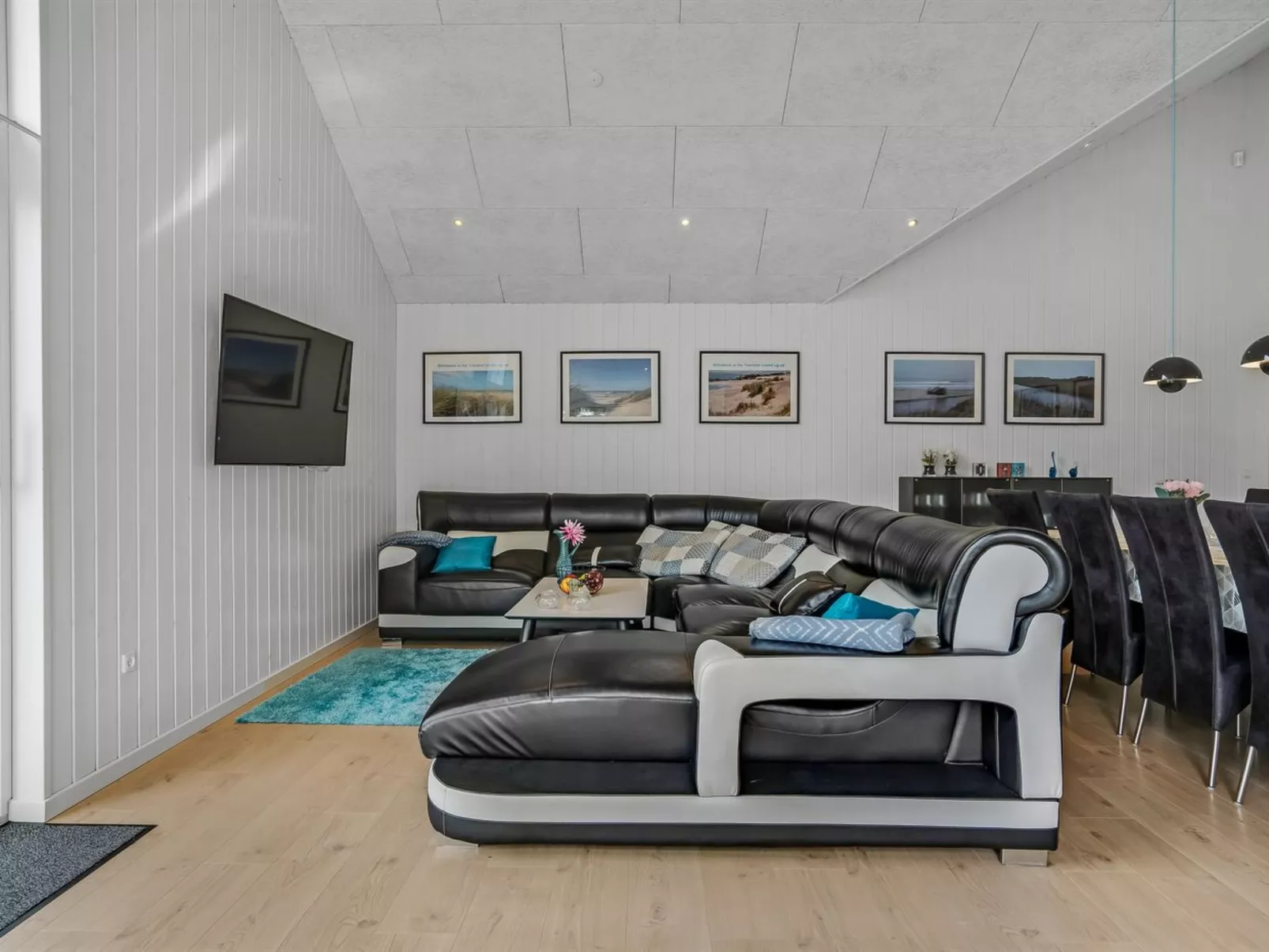 "Sunna" - 1.2km from the sea