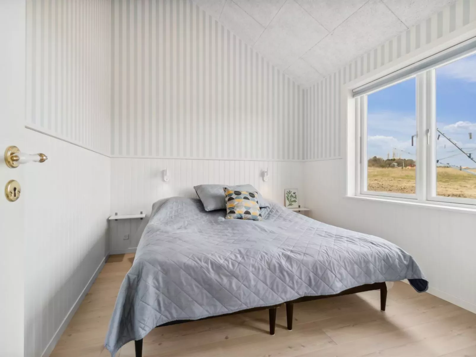 "Skoge" - 500m from the sea-Binnen