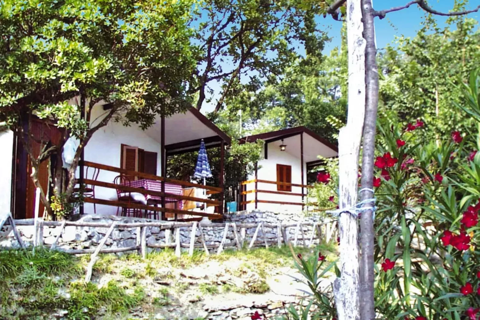 Ferienresort C'era Una Volta Villanova d'Albengo - Type MH C 5 Pax ca 34 qm-Buitenkant zomer