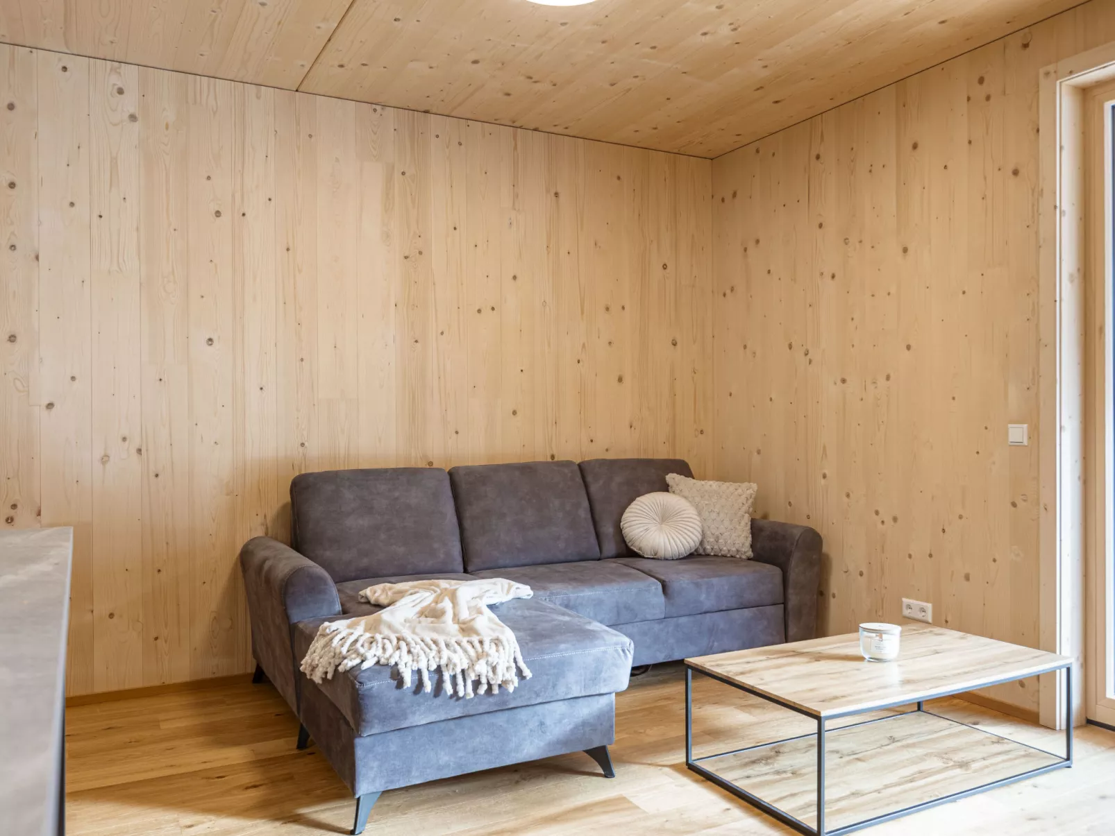 Mit 2 Schlafzimmern & Sauna