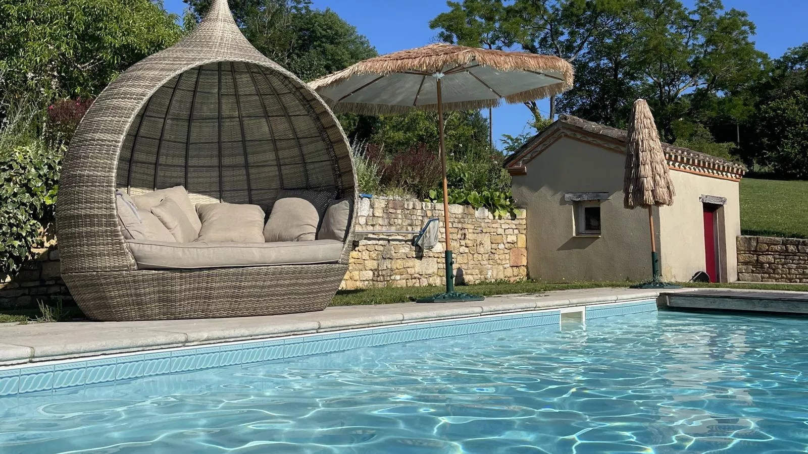 poolofhouse