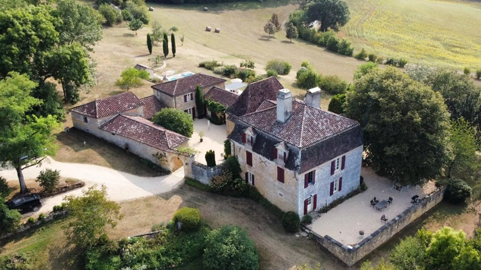 Domaine Saint Martin le Redon-Uitzicht zomer
