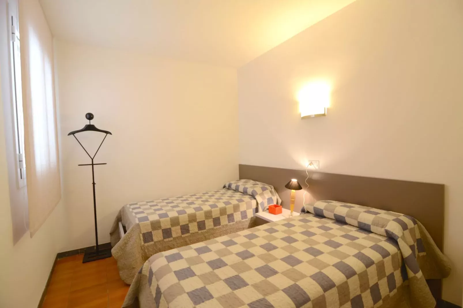 EMPORDA 4-3-Slaapkamer