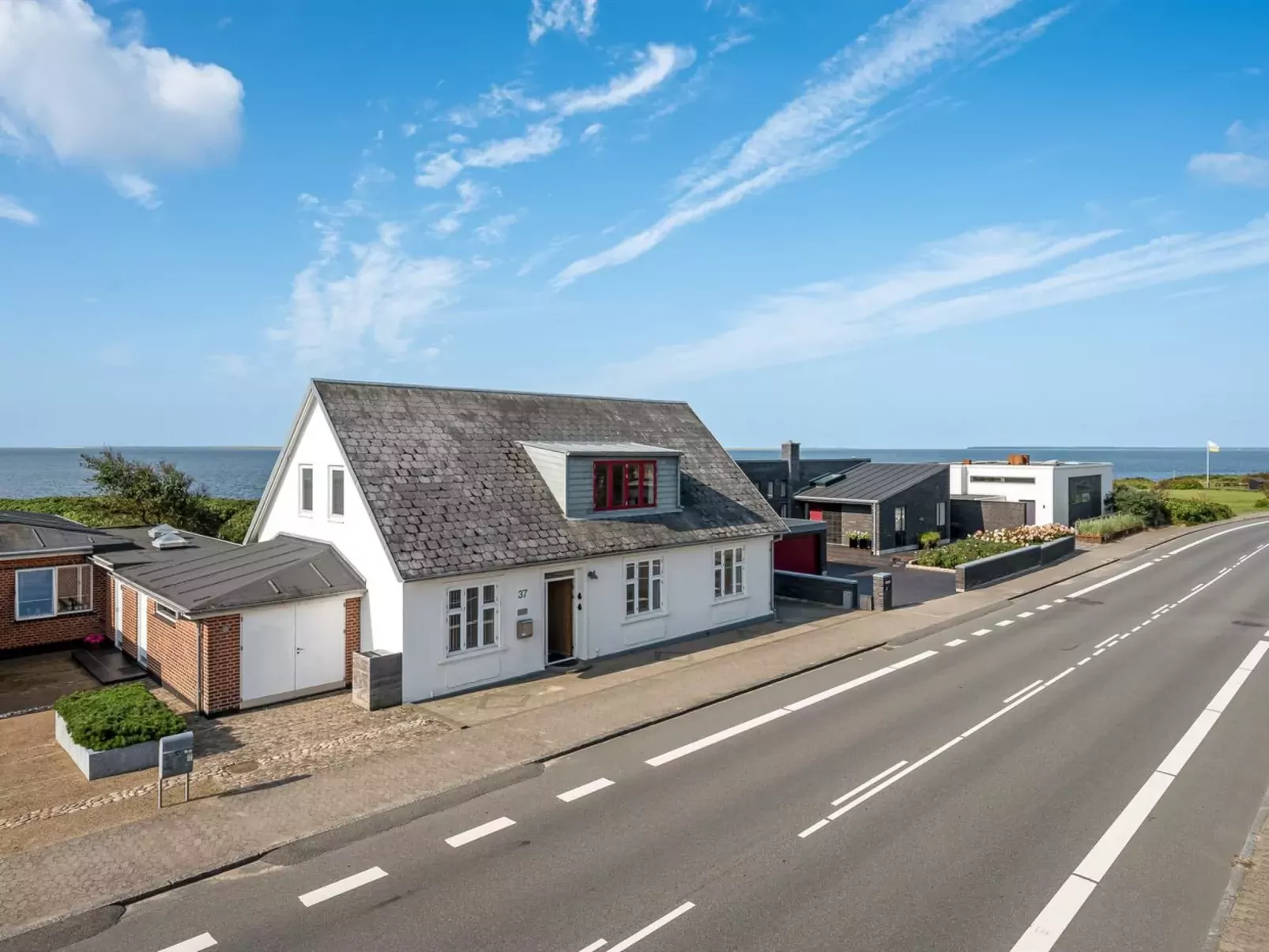 "Ulla" - 5km from the sea-Buiten