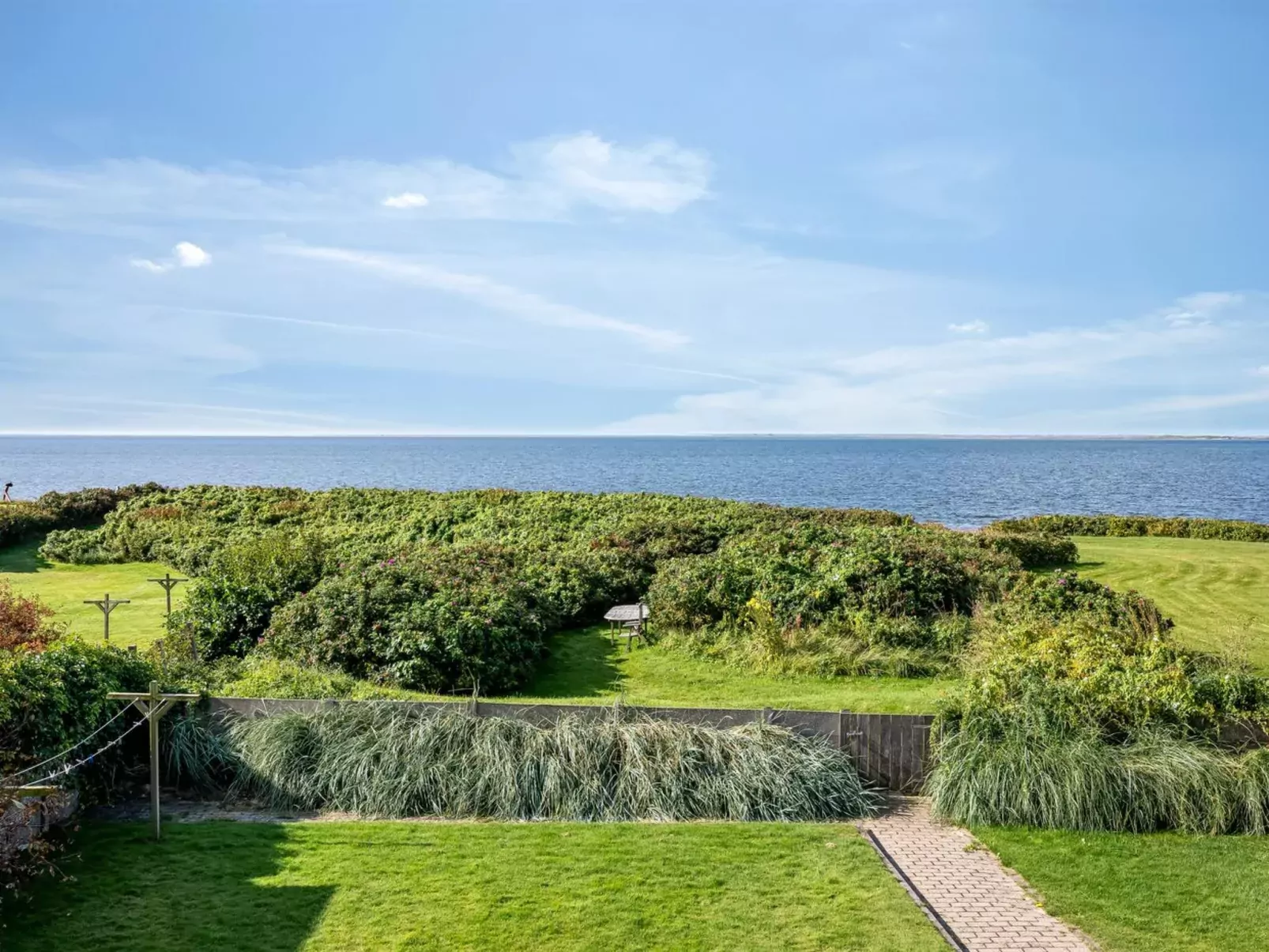 "Ulla" - 5km from the sea-Buiten