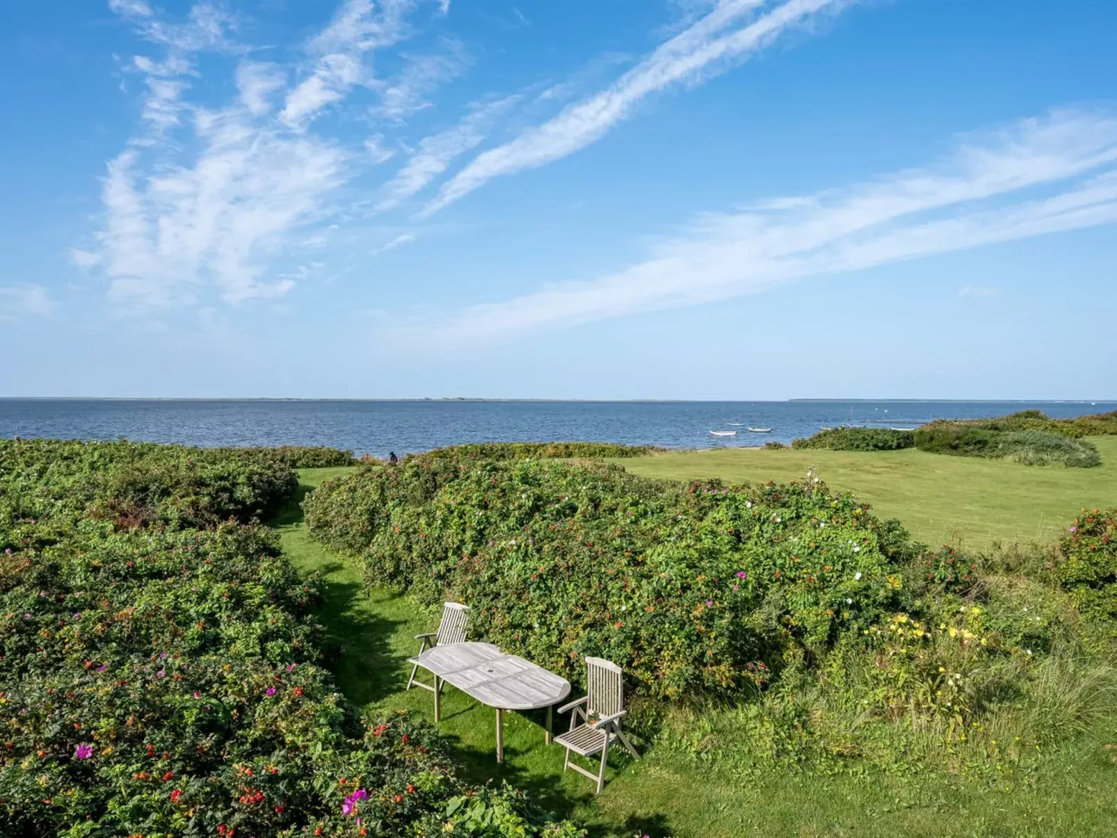 "Ulla" - 5km from the sea-Buiten