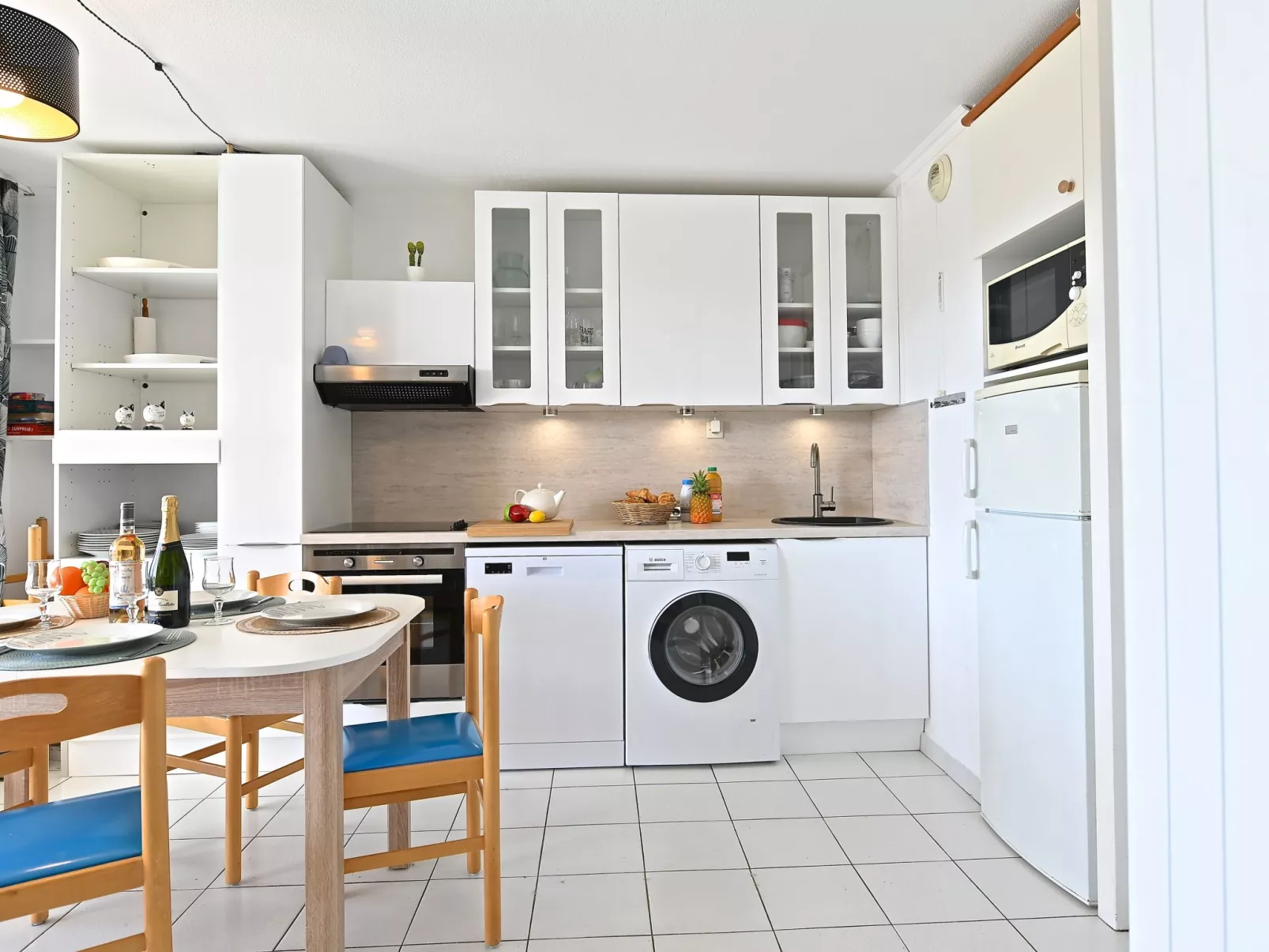 Le Hameau (L2 202)-Binnen