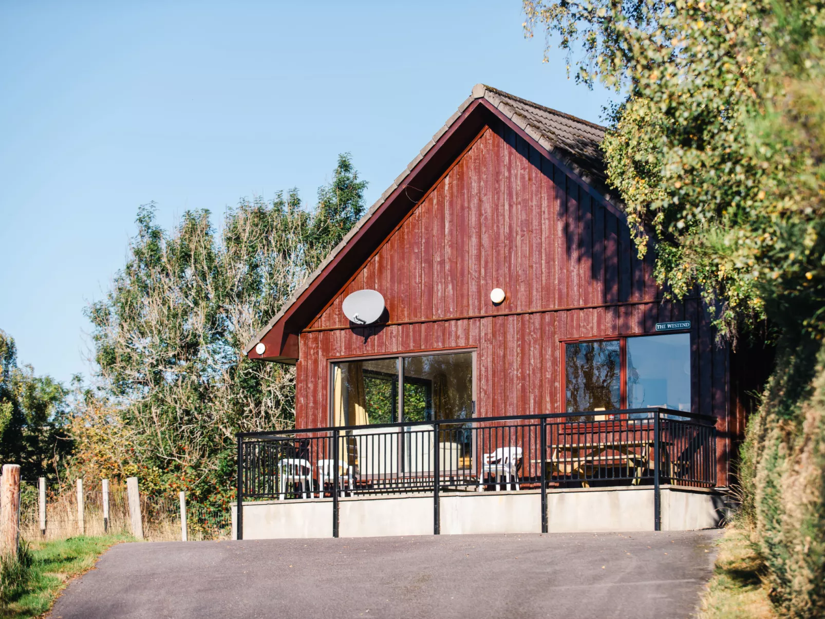 Achmony Secluded Westend-Buiten