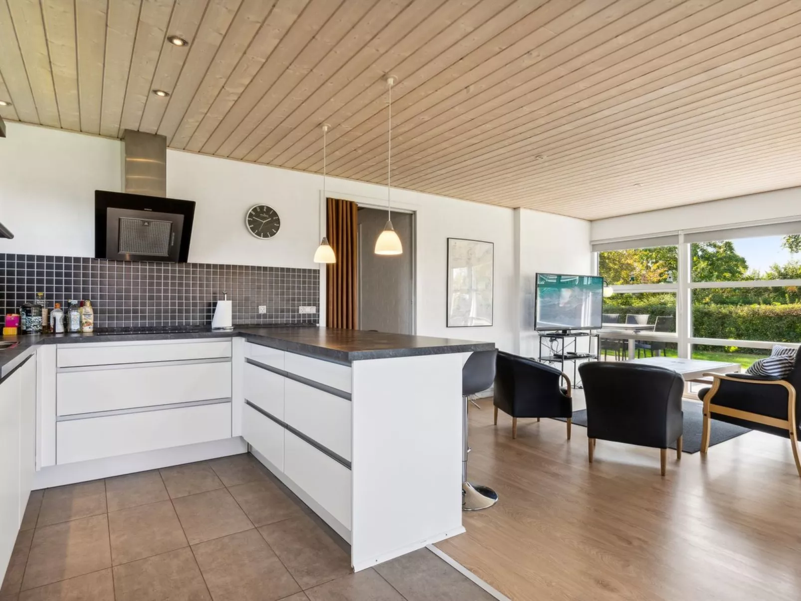 "Todor" - 150m from the sea