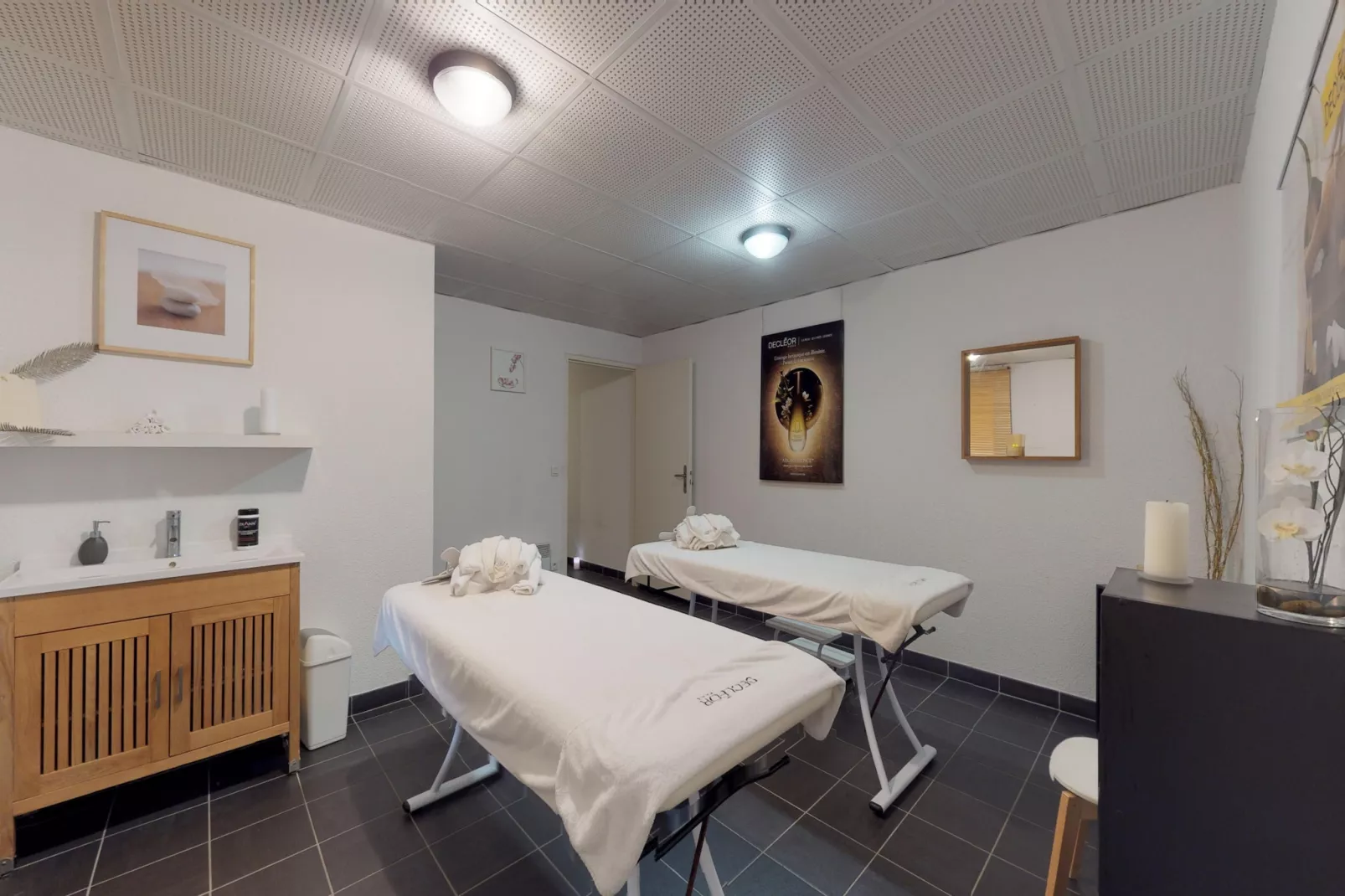 Hameau 5 201a - SPA & PISCINE studio 4 pers.-Slaapkamer