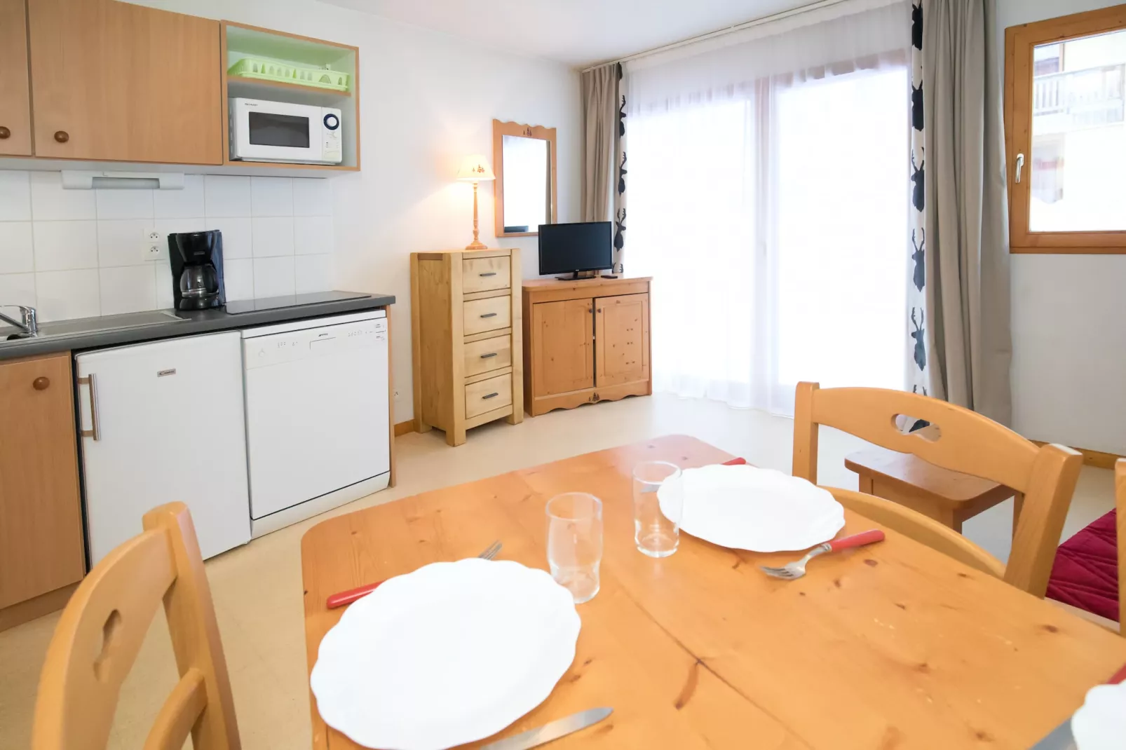 Balcons G 015 - PARC NAT. VANOISE studio 4 pers.-Keuken