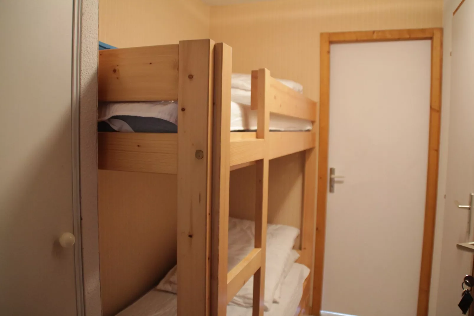 Christina CR19 FAMILY & MOUNTAIN 3 Pers.-Slaapkamer