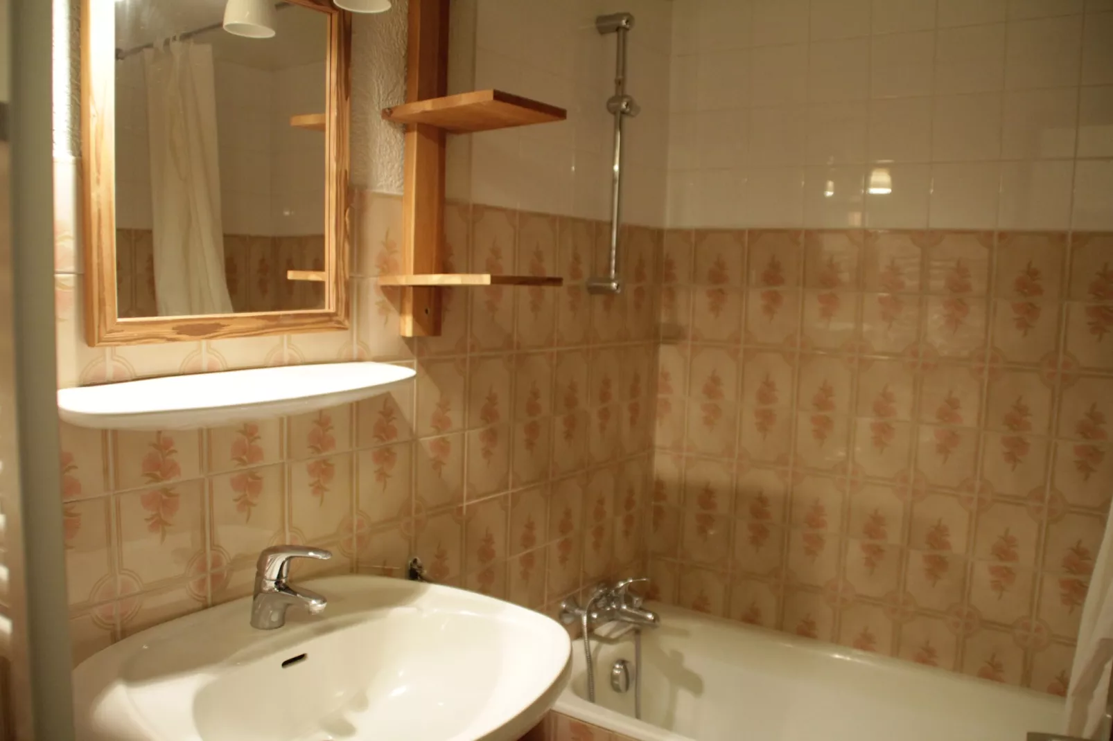 Mont de Grange MGB141 NATURE & ESCAPE 2 pers.-Badkamer