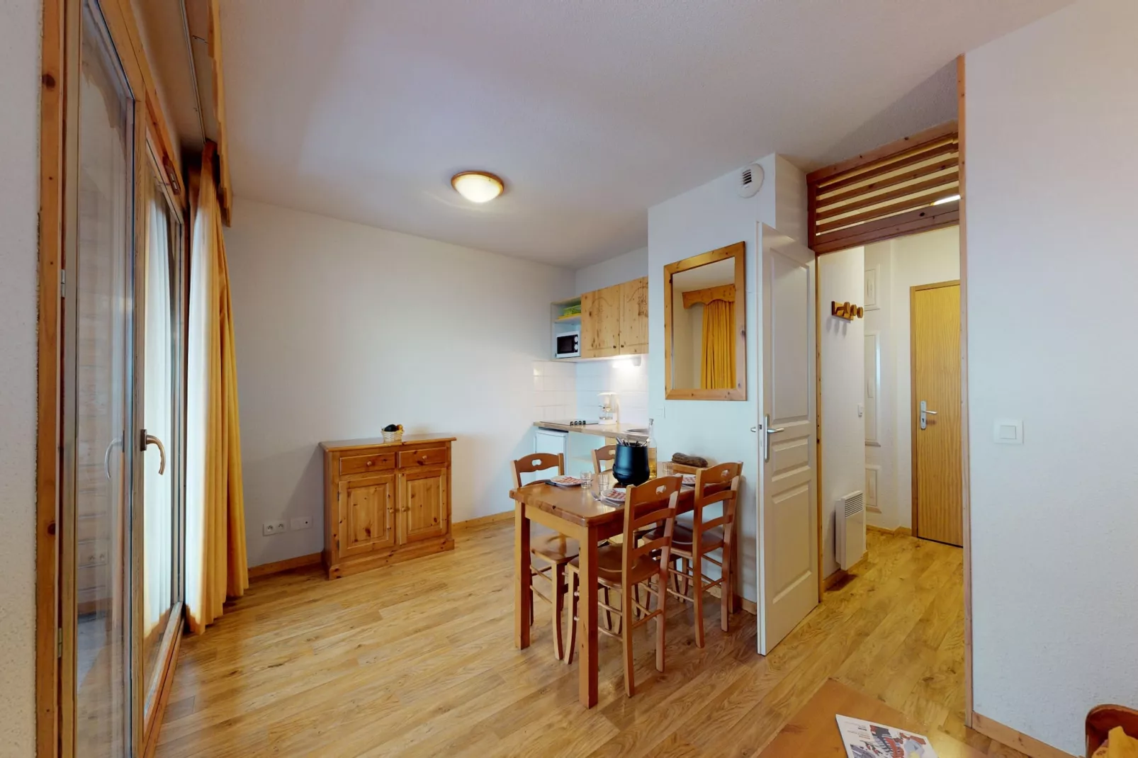 Vercors 1 024-FAMILLE & MONTAGNE studio 4 pers-Woonkamer