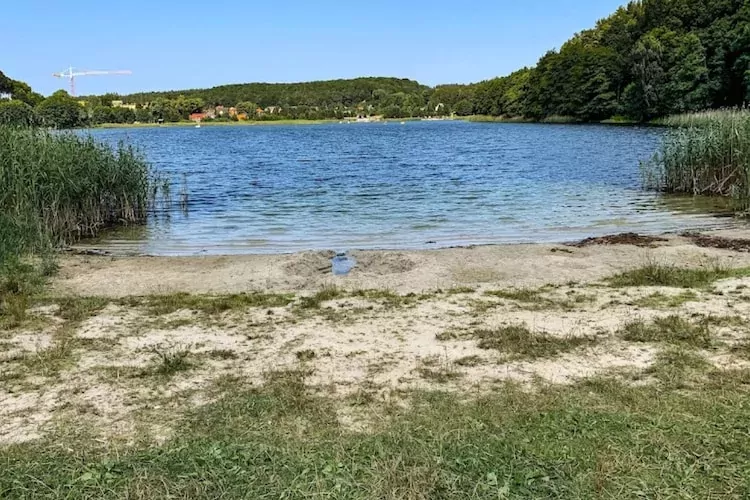 Dom wakacyjny dla 6 osób nad jeziorem Wisełka-Gebieden zomer 1km