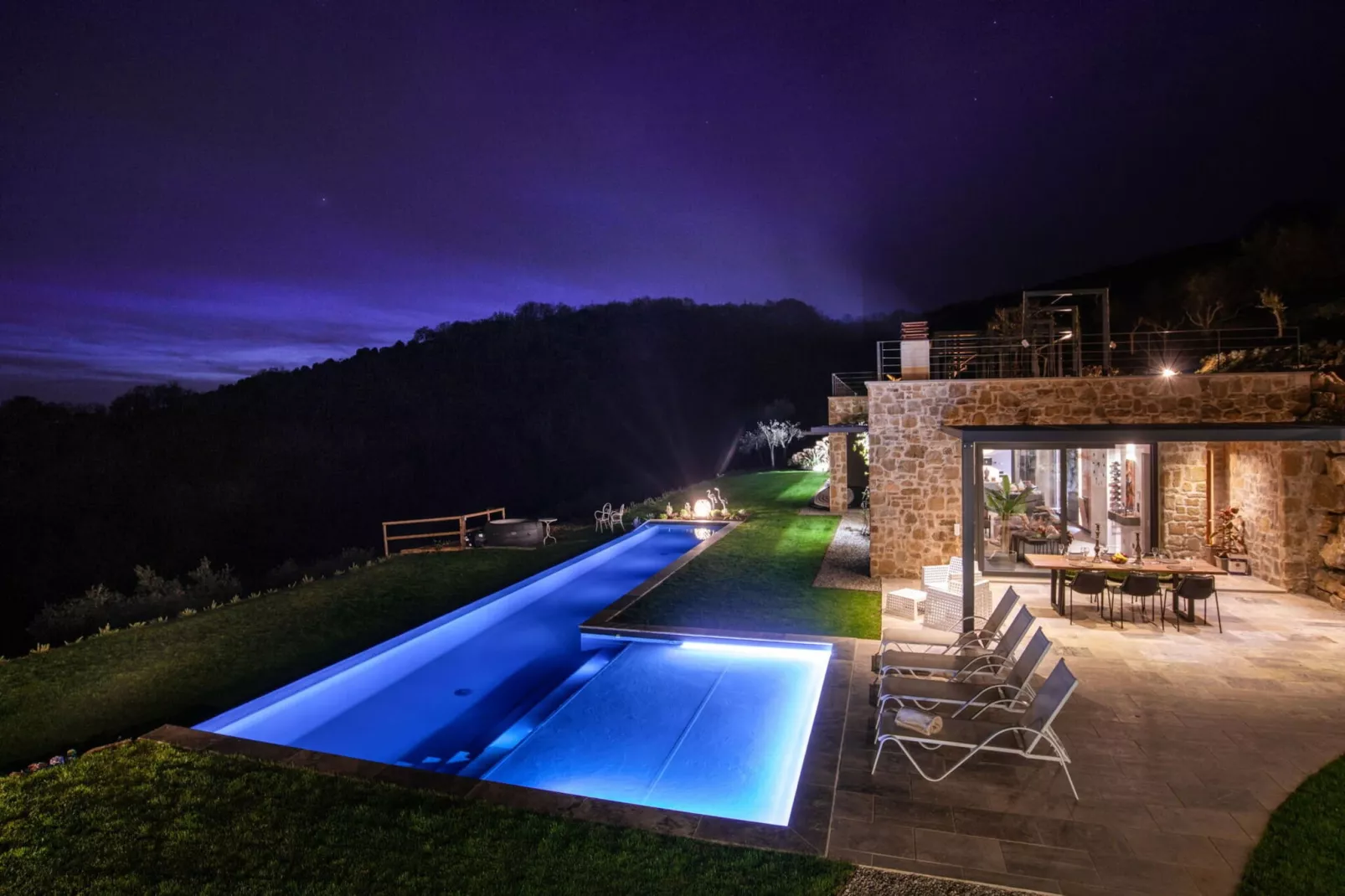Villa Paradise-Badkamer