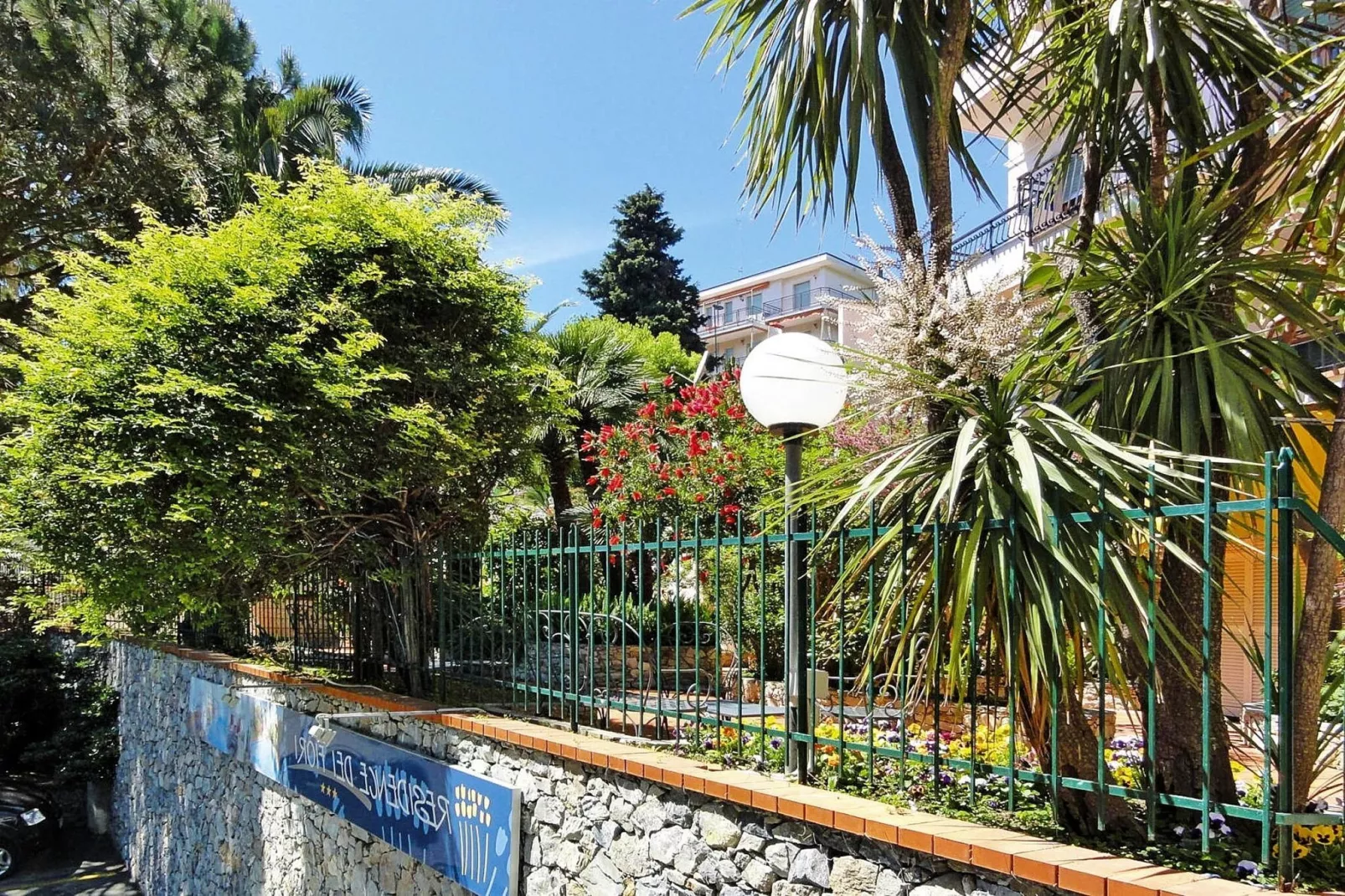 Residence Dei Fiori Pietra Ligure - C5/R5CM-Buitenkant zomer