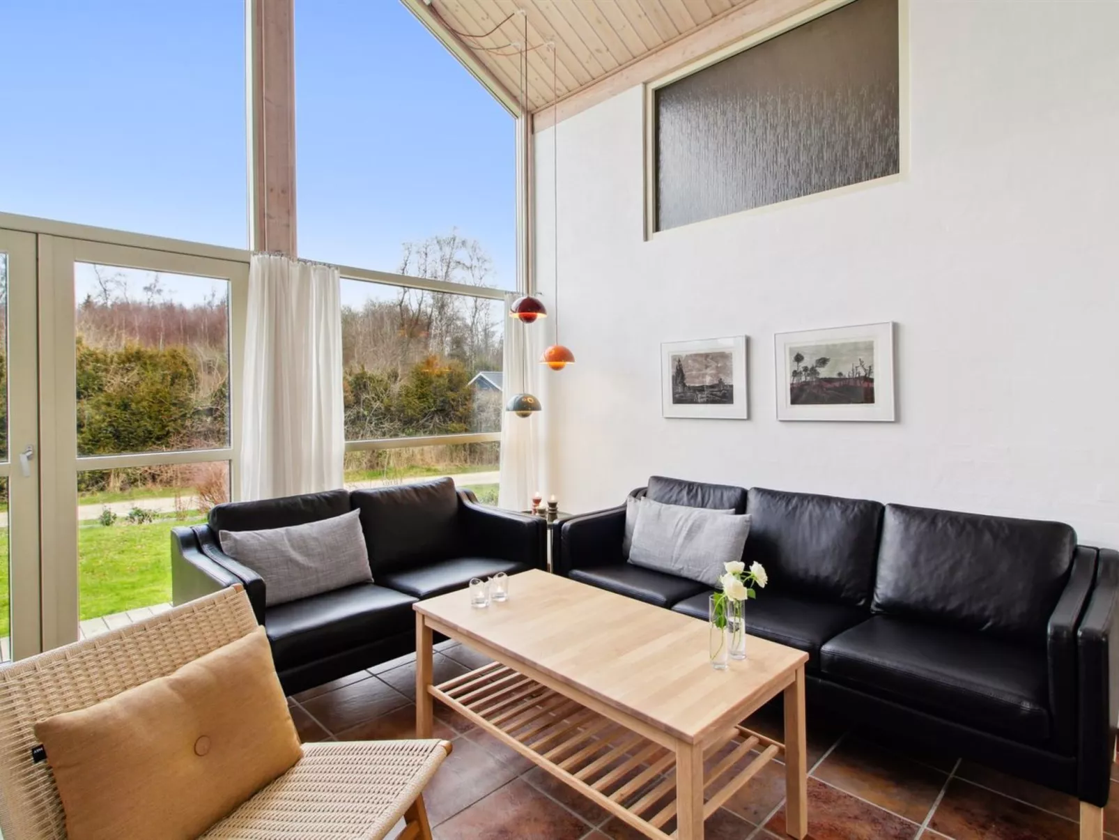 "Henrika" - 300m from the sea-Binnen