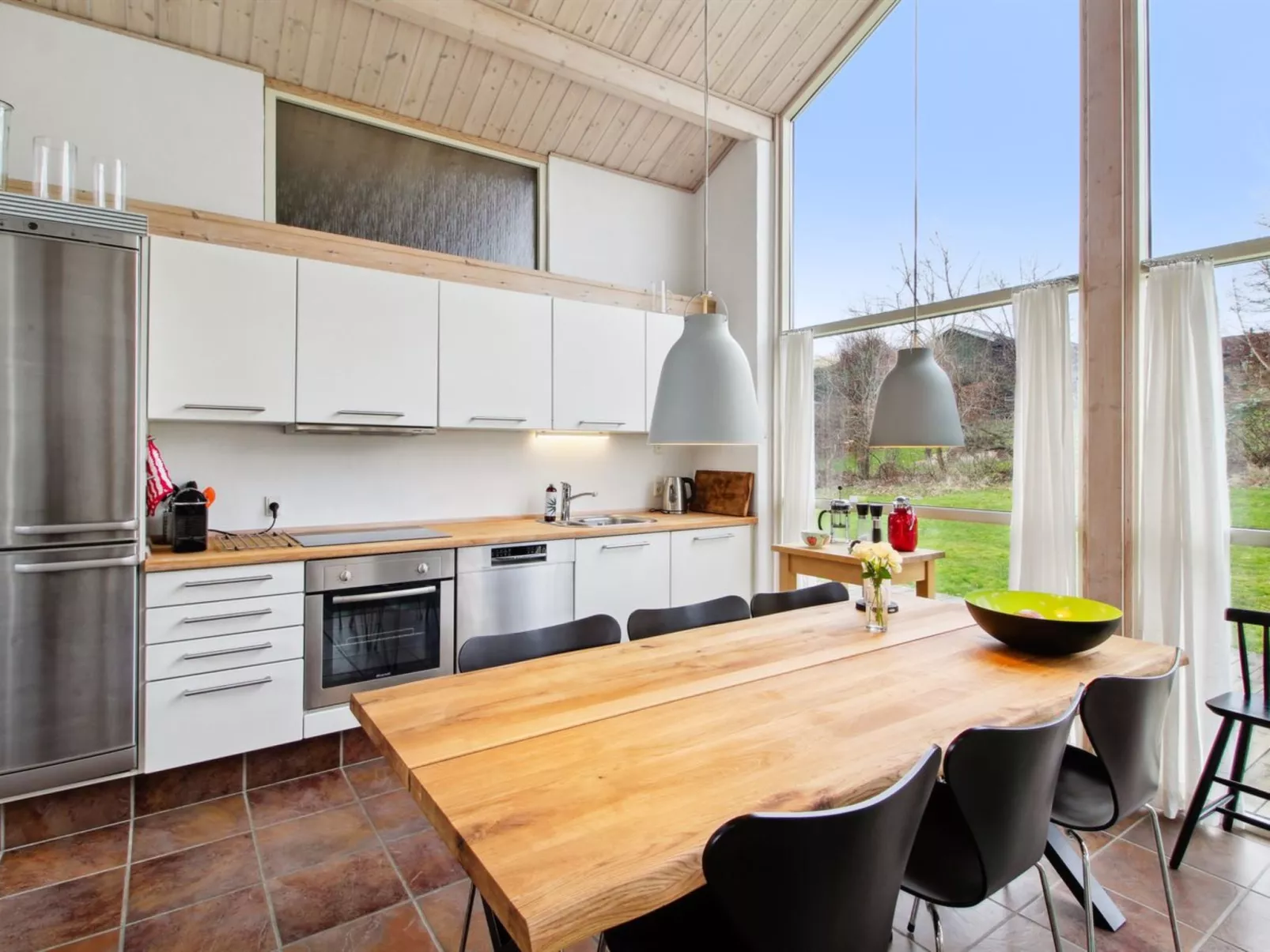 "Henrika" - 300m from the sea-Binnen