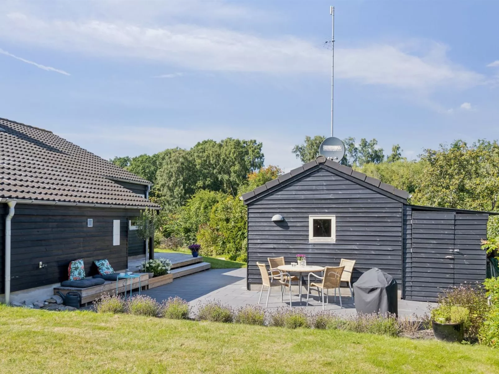 "Henrika" - 300m from the sea-Buiten