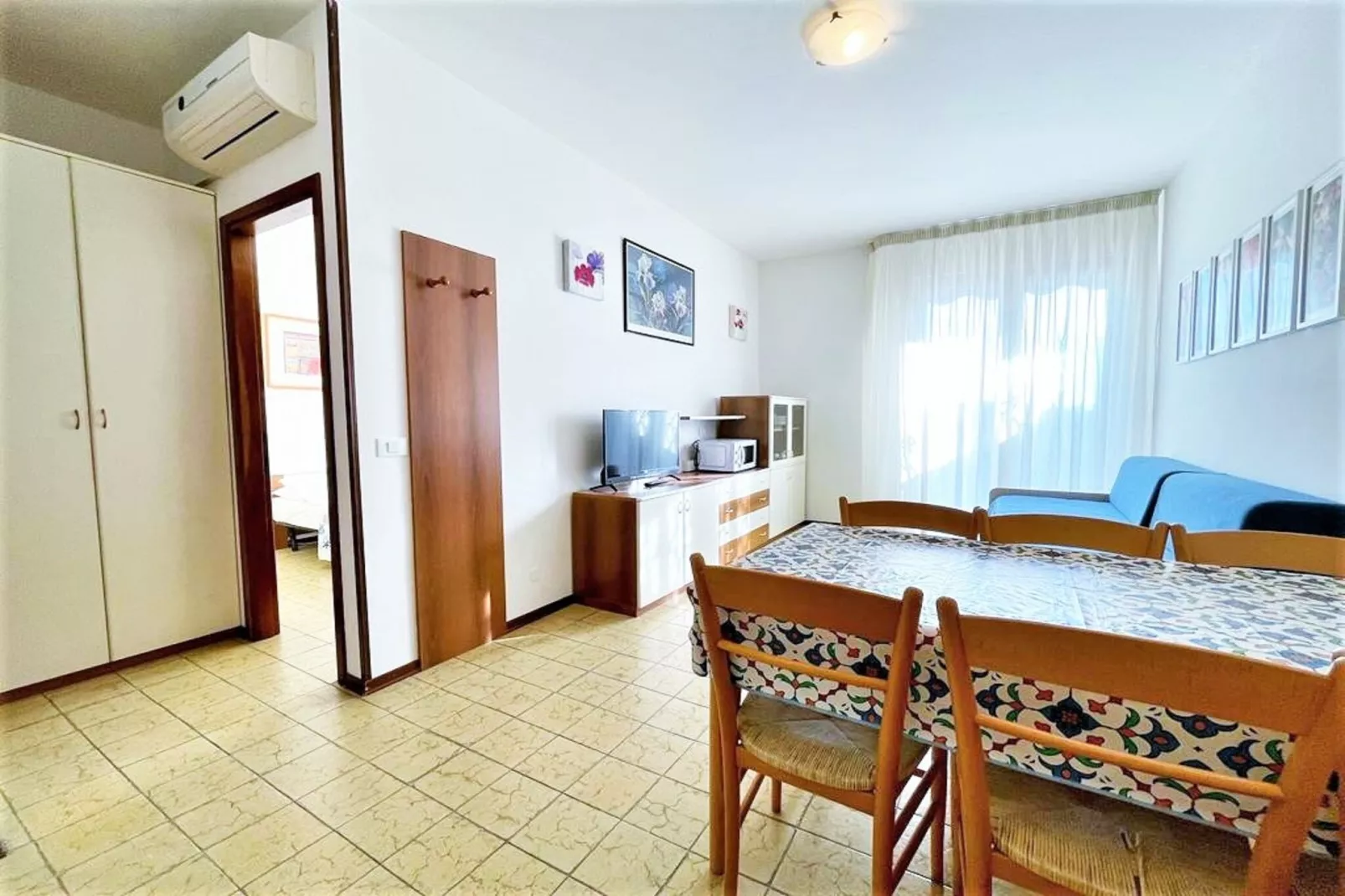 Caravella 34-Badkamer