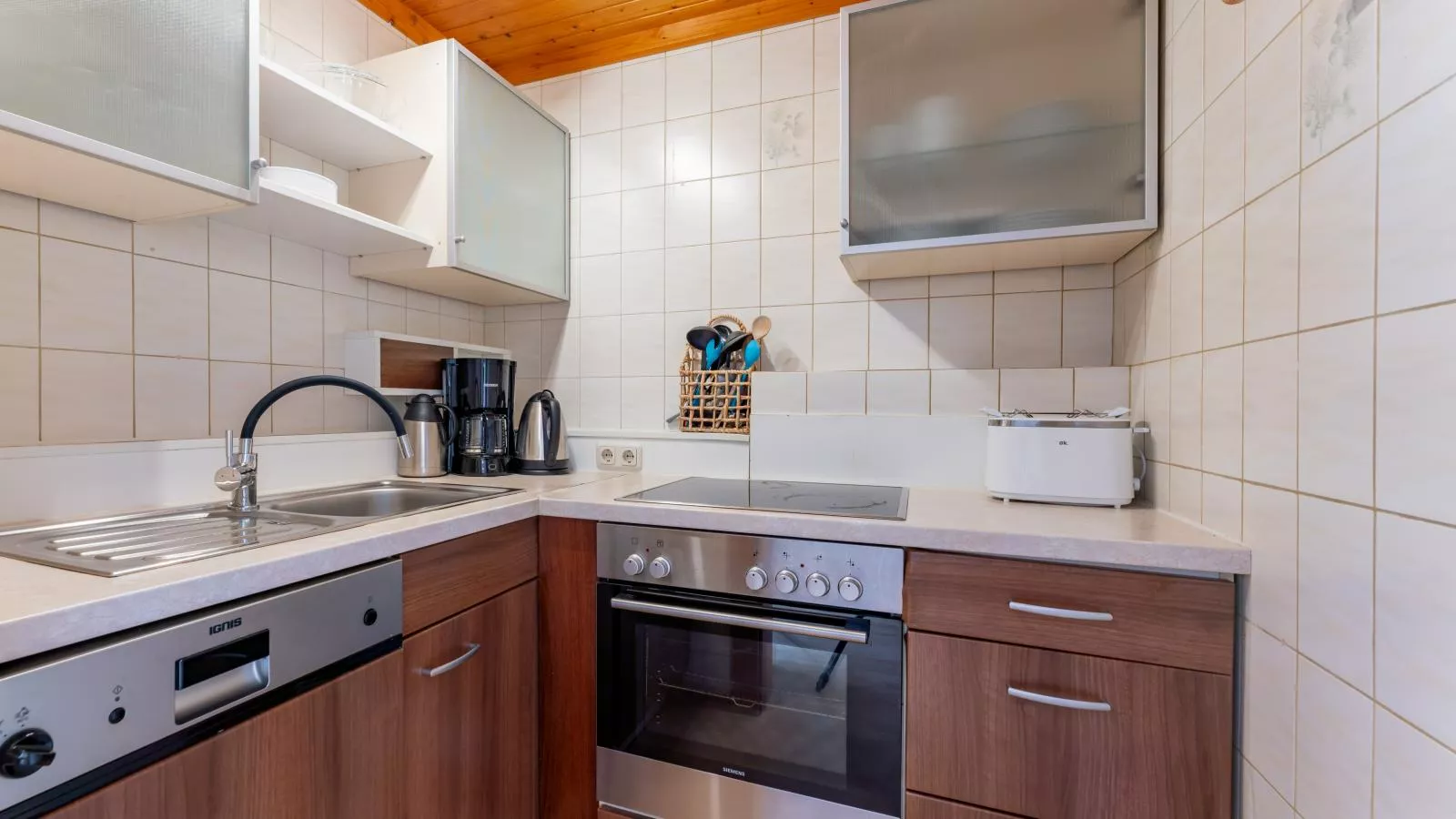 Residenz am Erzbach Top 2A-Keuken