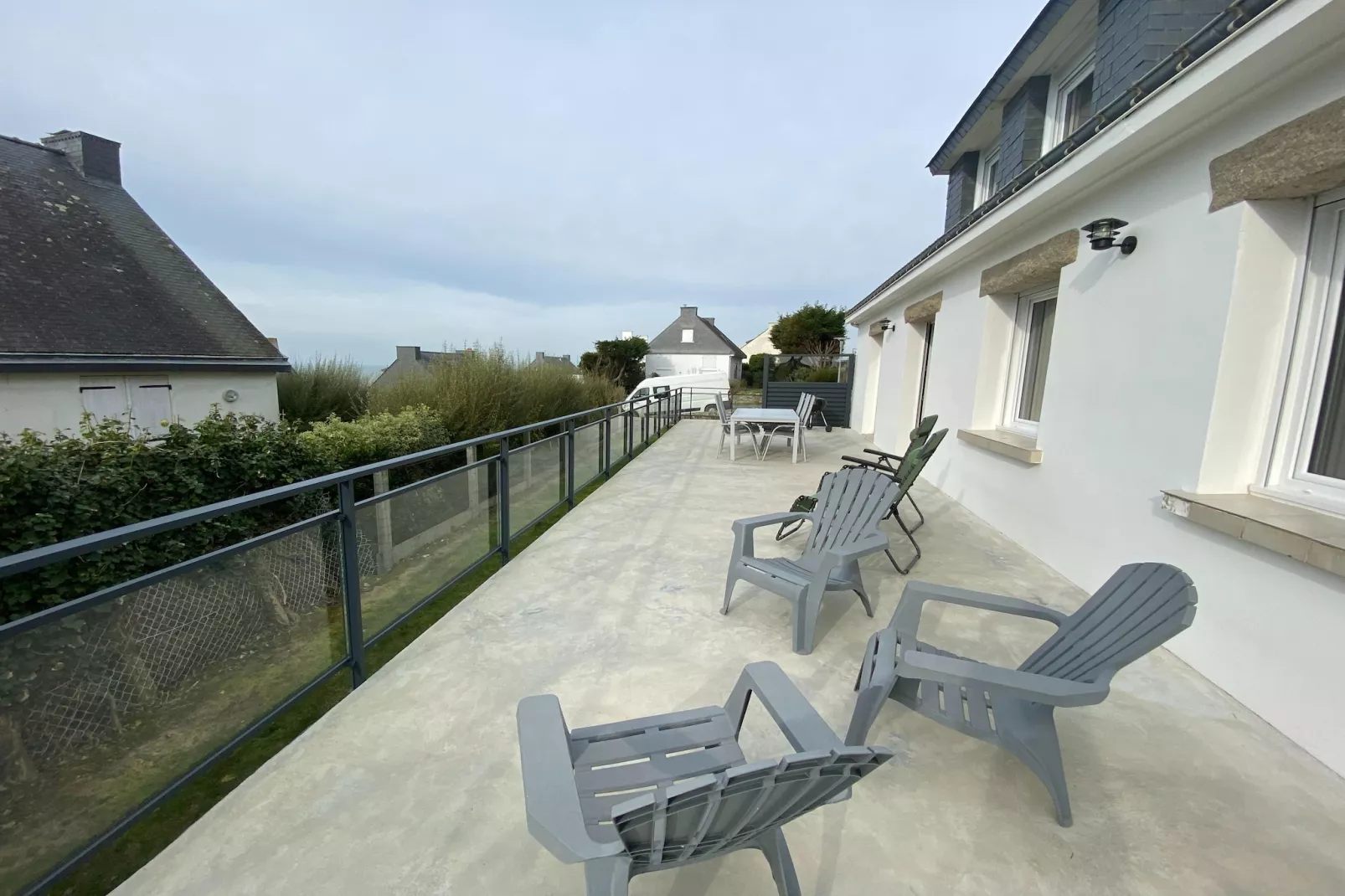 Mooi huis met uitzicht op zee-Terrasbalkon