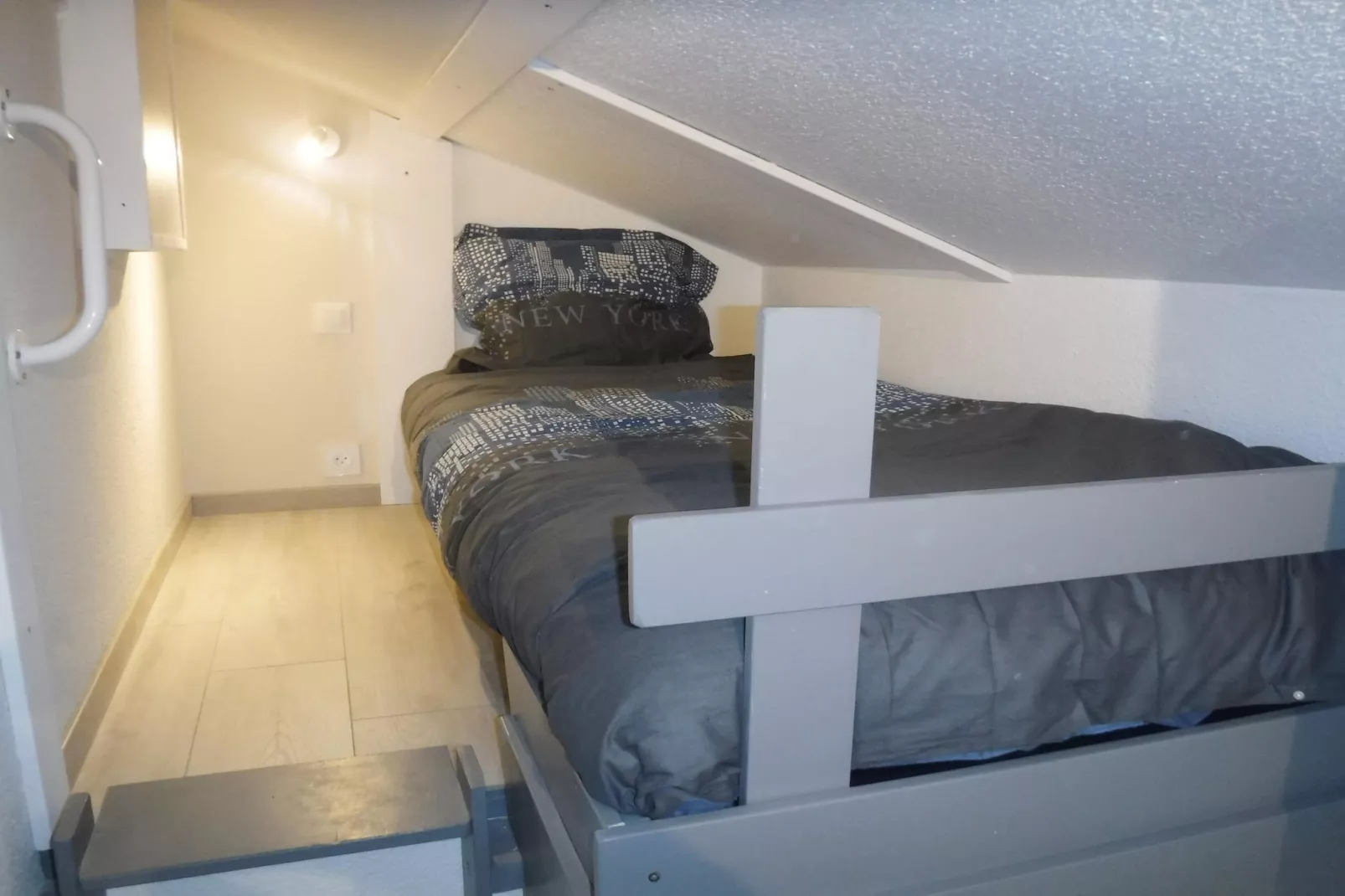 Gentianes GNB66 COSY & MOUNTAIN 3 Pers.-Slaapkamer