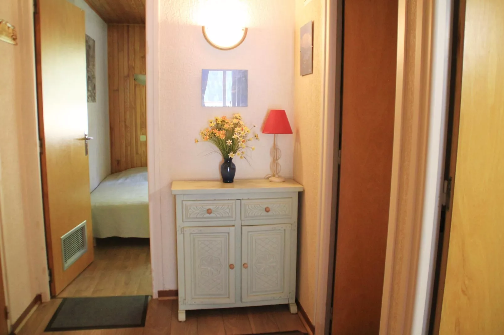 RESIDENCE RSA4 SWIMMING POOL & CENTER 6 pers.-Overloop