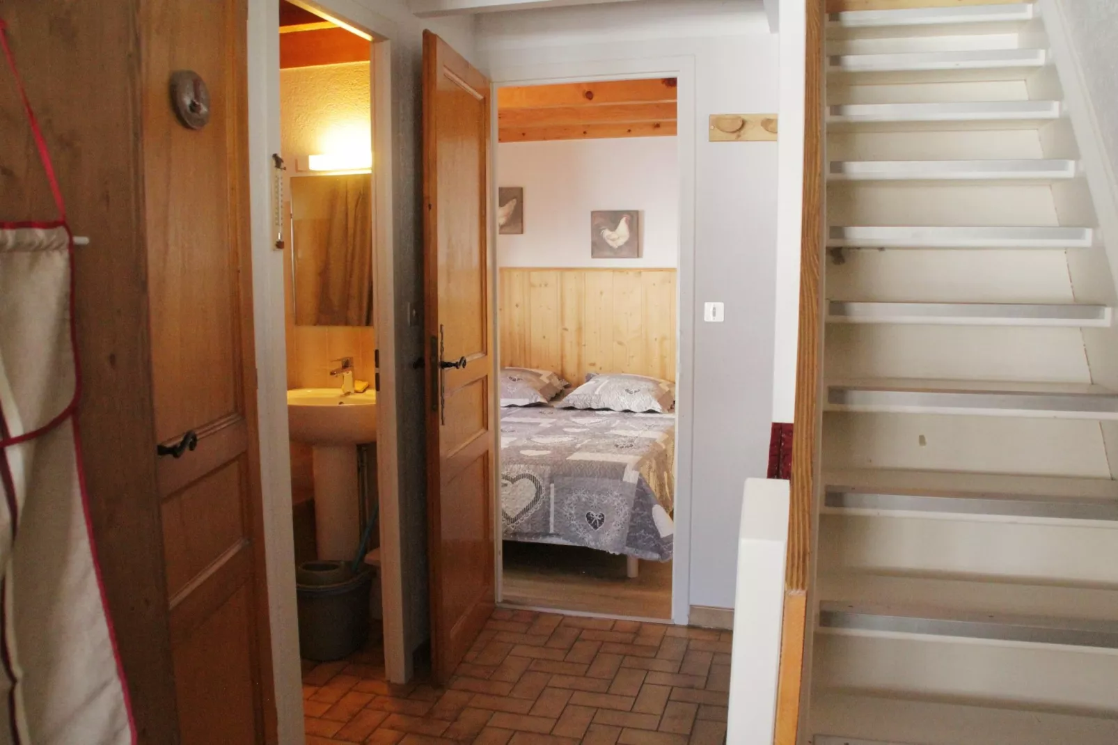 Chalet Madeline MD25 SUN & VIEW 6 pers.-Overloop