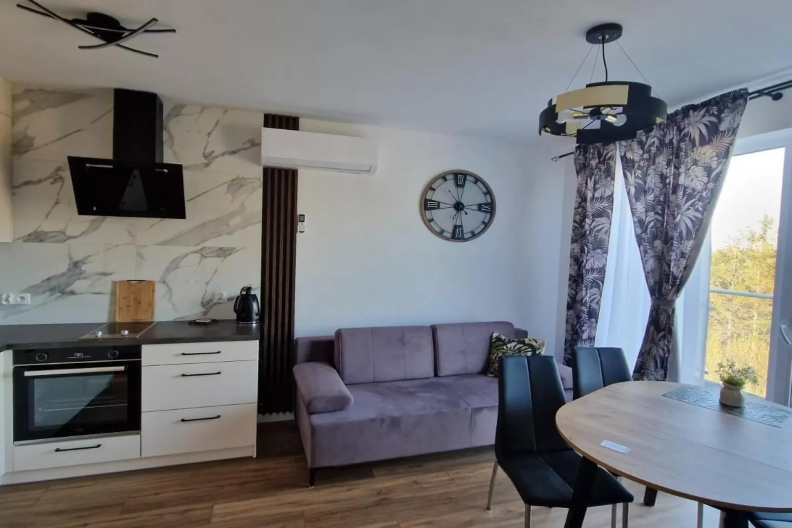 Apartament 32 Gąski-Woonkamer