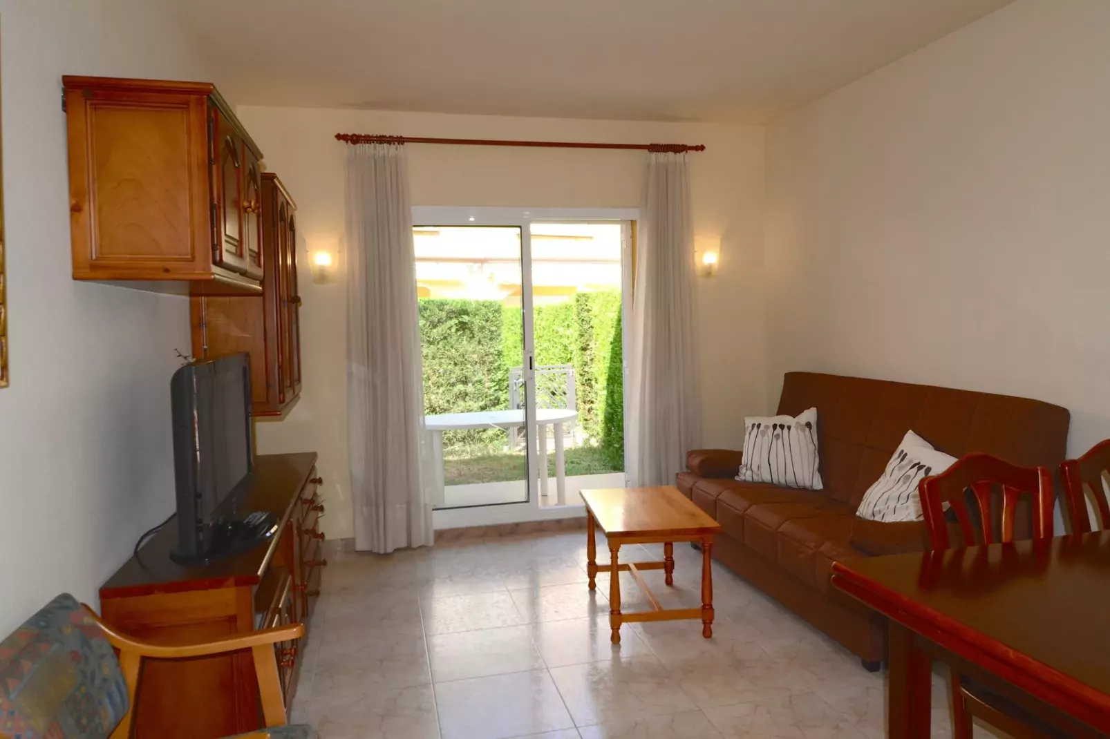 TARRACO 25 (GIRONES)-Woonkamer