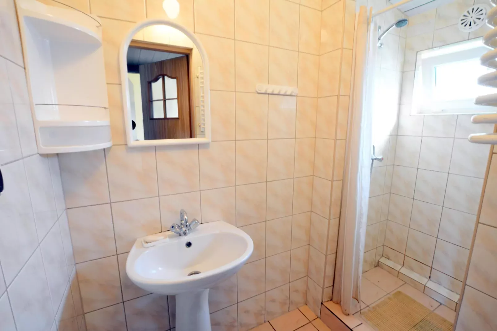 Dom w Rosnowie-Badkamer