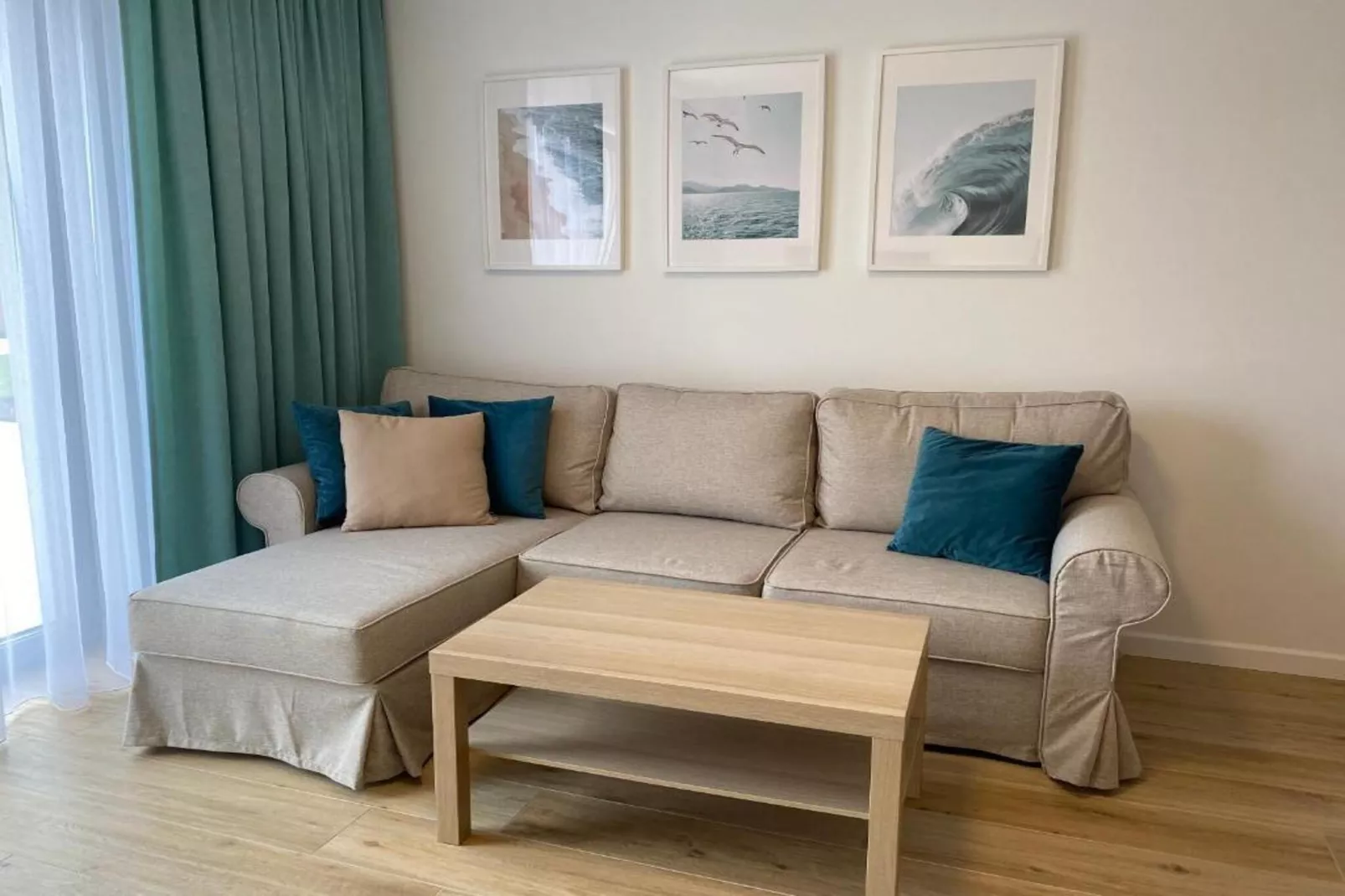 Apartament niedziela-niedziela dla max 6 osób Grzybowo-Woonkamer