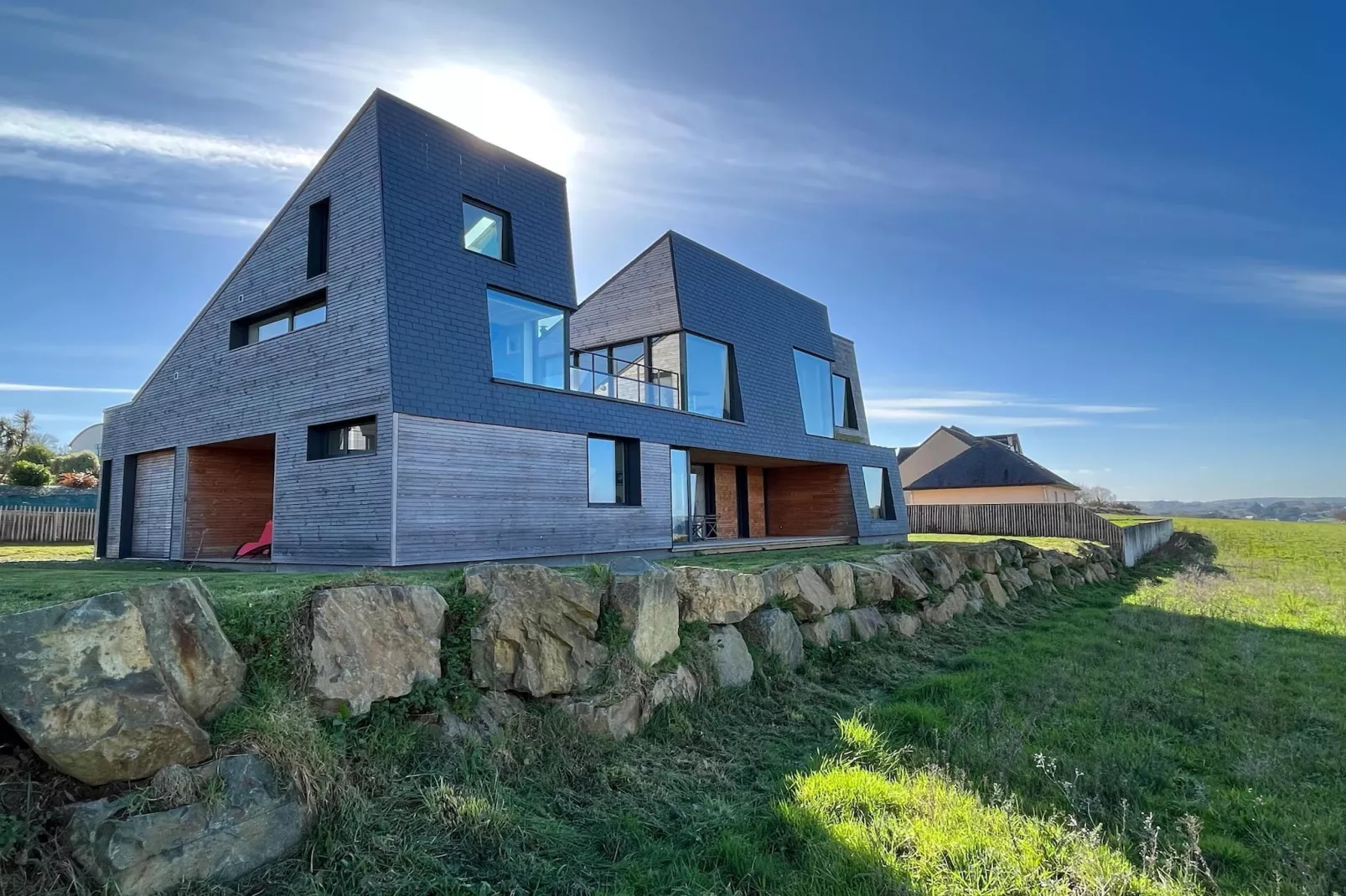 Studio bas Locquirec-Buitenkant zomer