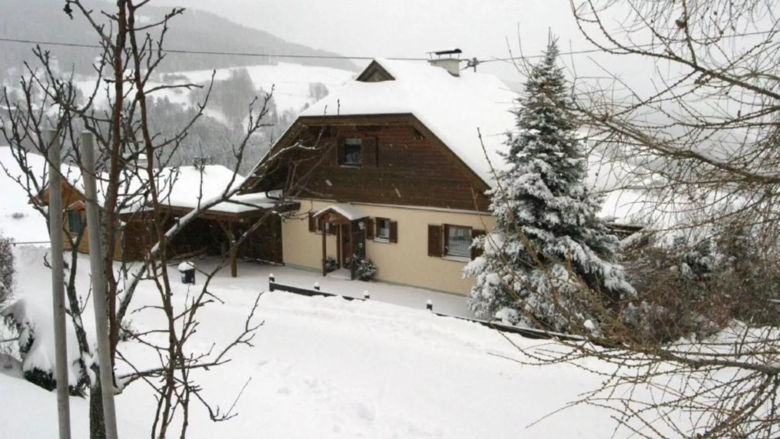 Landhaus zur Sonne-Exterieur winter