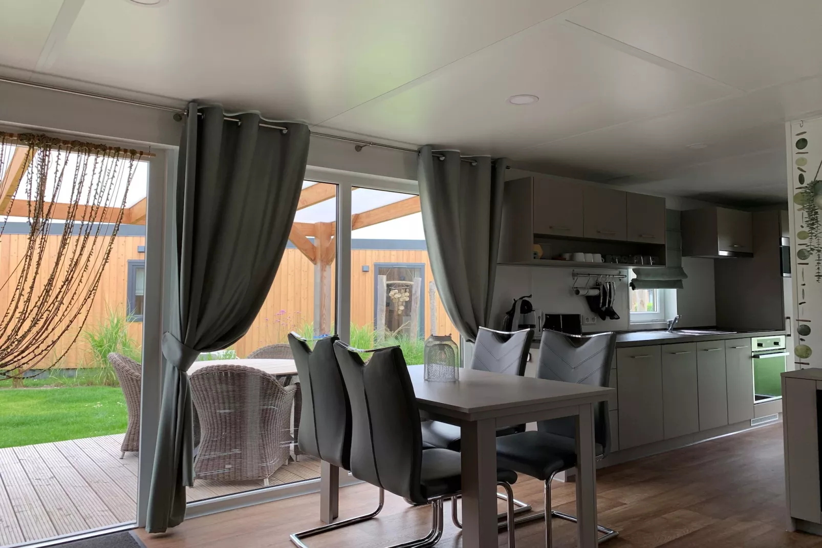 Vakantiepark Duinzicht 12-Woonkamer