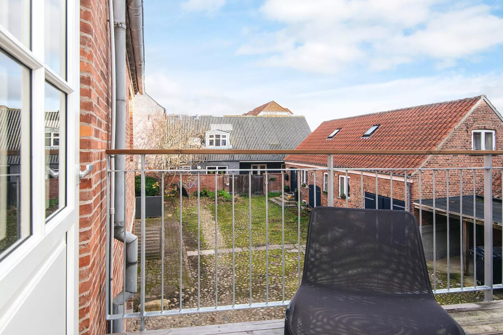 Vakantiehuis, aan de haven-Binnen