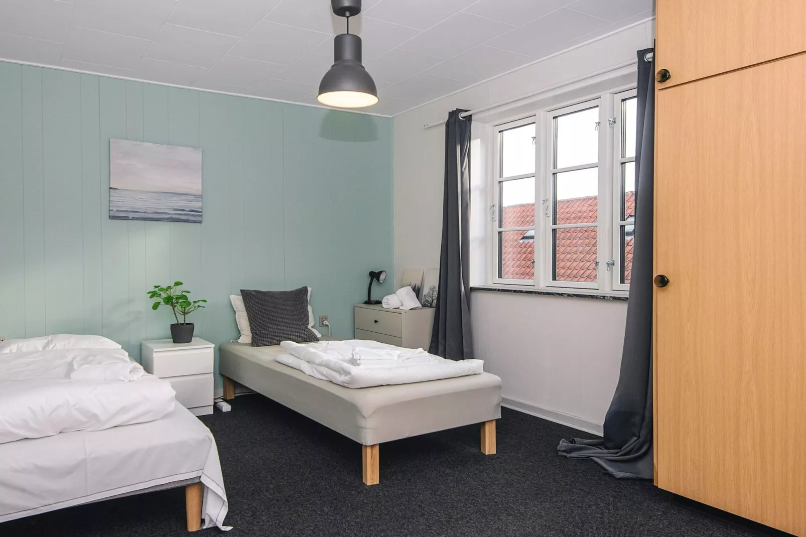 Vakantiehuis, aan de haven-Binnen