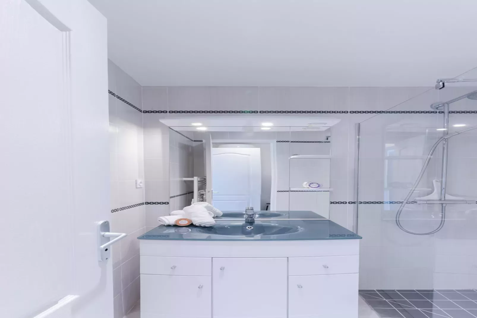 LA GRANGE - Plouarzel-Badkamer