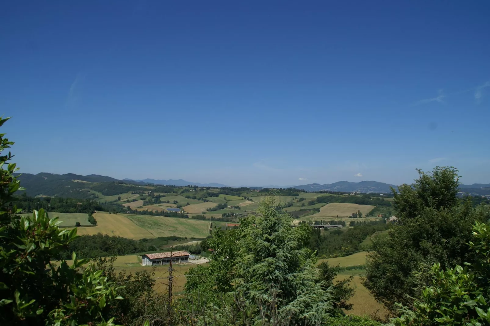 Podere Montone Fienile-Uitzicht zomer