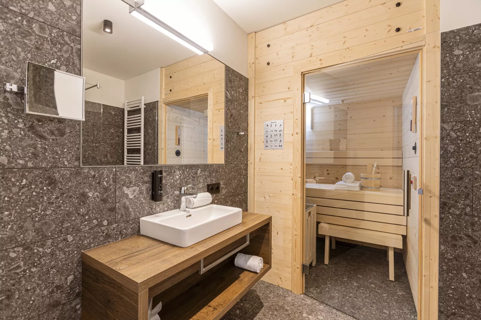 Almresort Sonnenalpe 2-Badkamer
