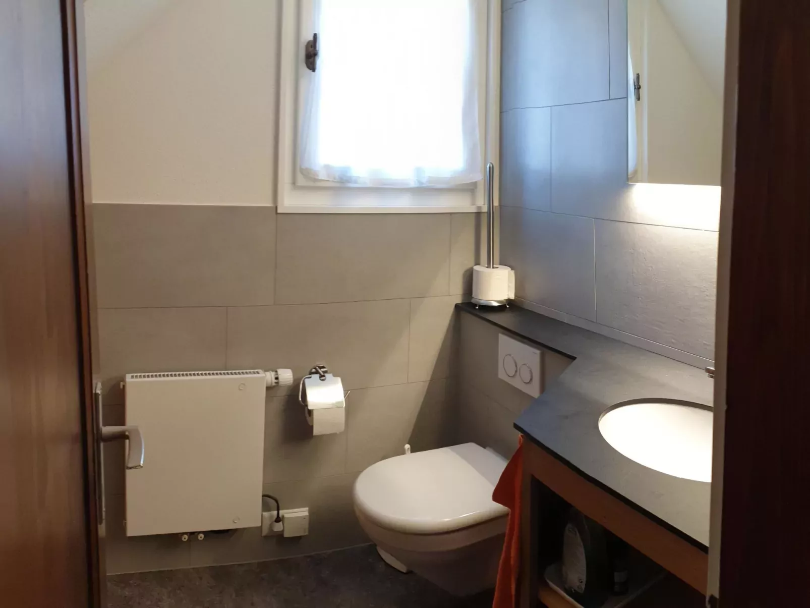 Aerneli, Chalet-Binnen