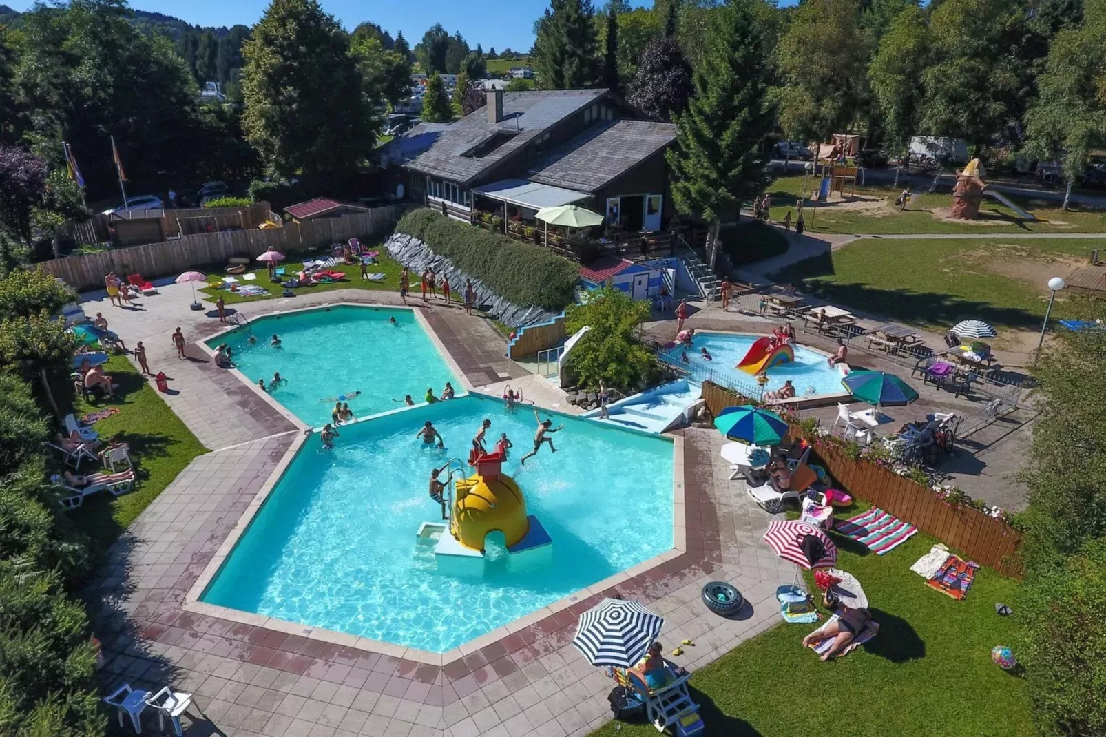 poolofhouse