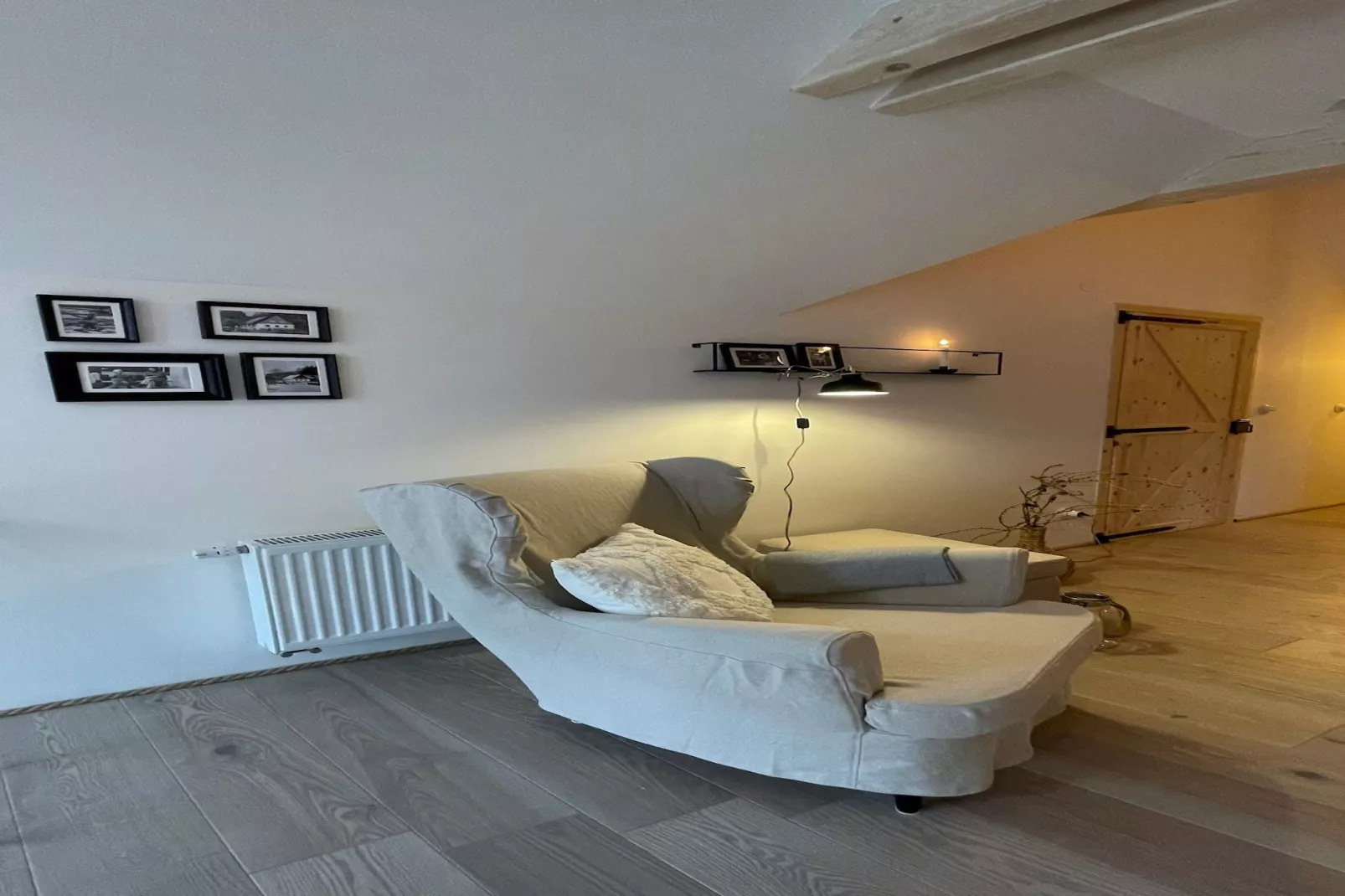 Lucany nad Nisou - LLA560-Woonkamer