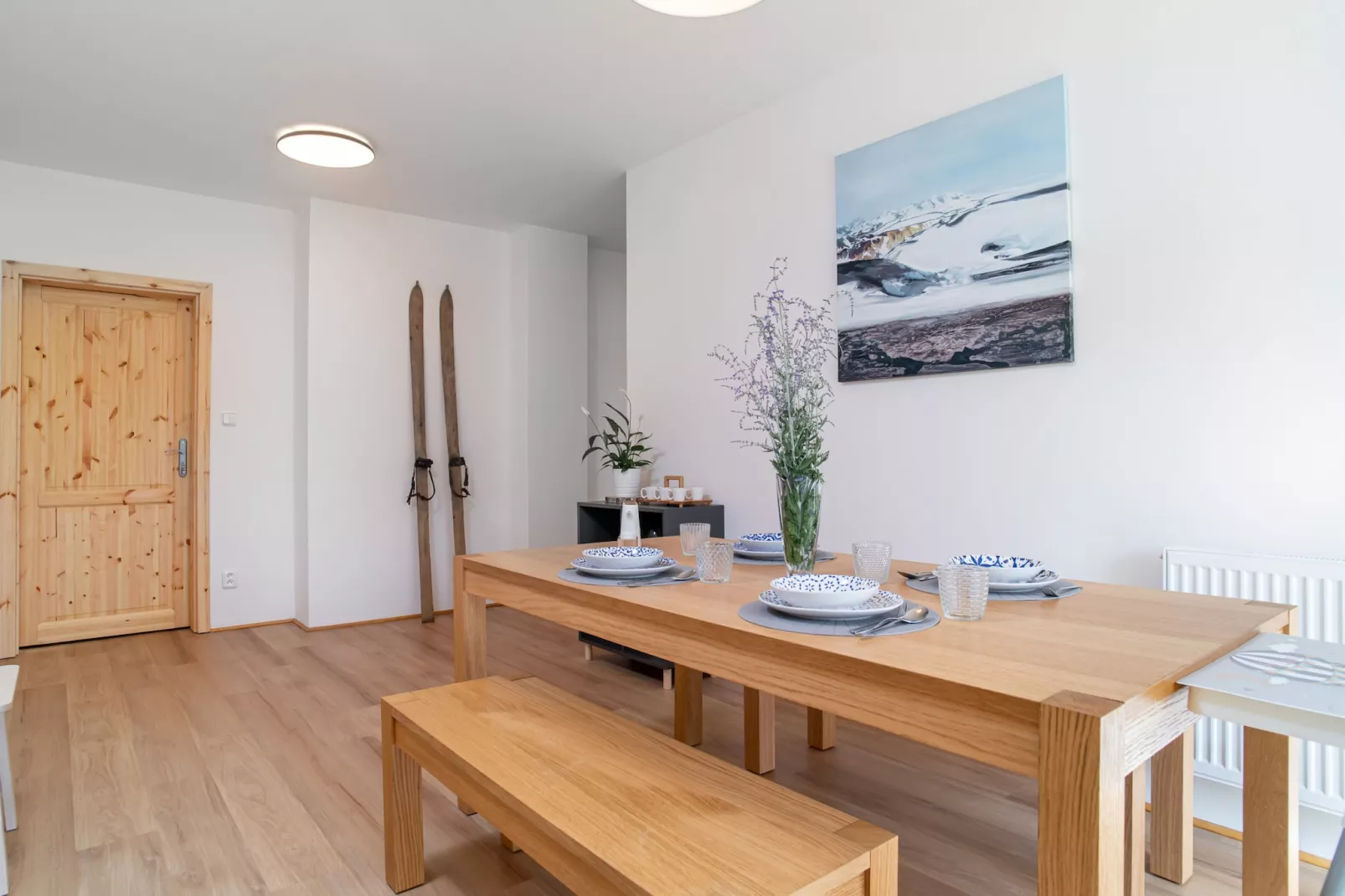Villa Desna - LDS021-Eetkamer