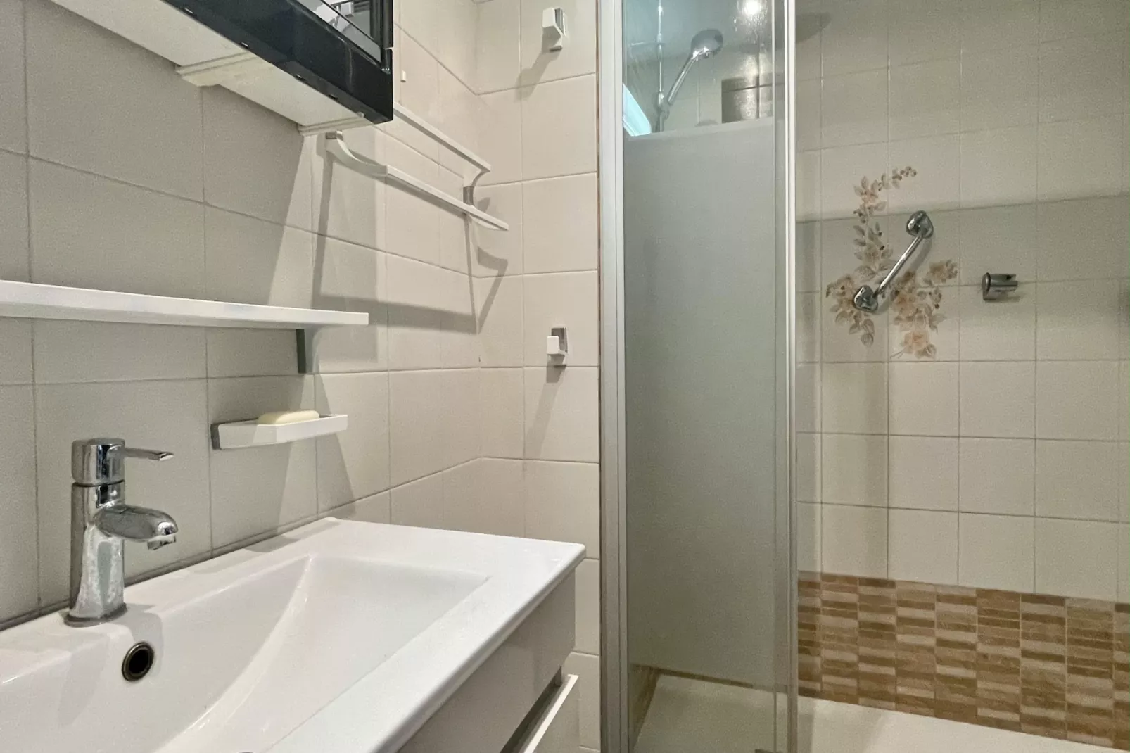 PUNTA ROMANA A 403-Badkamer